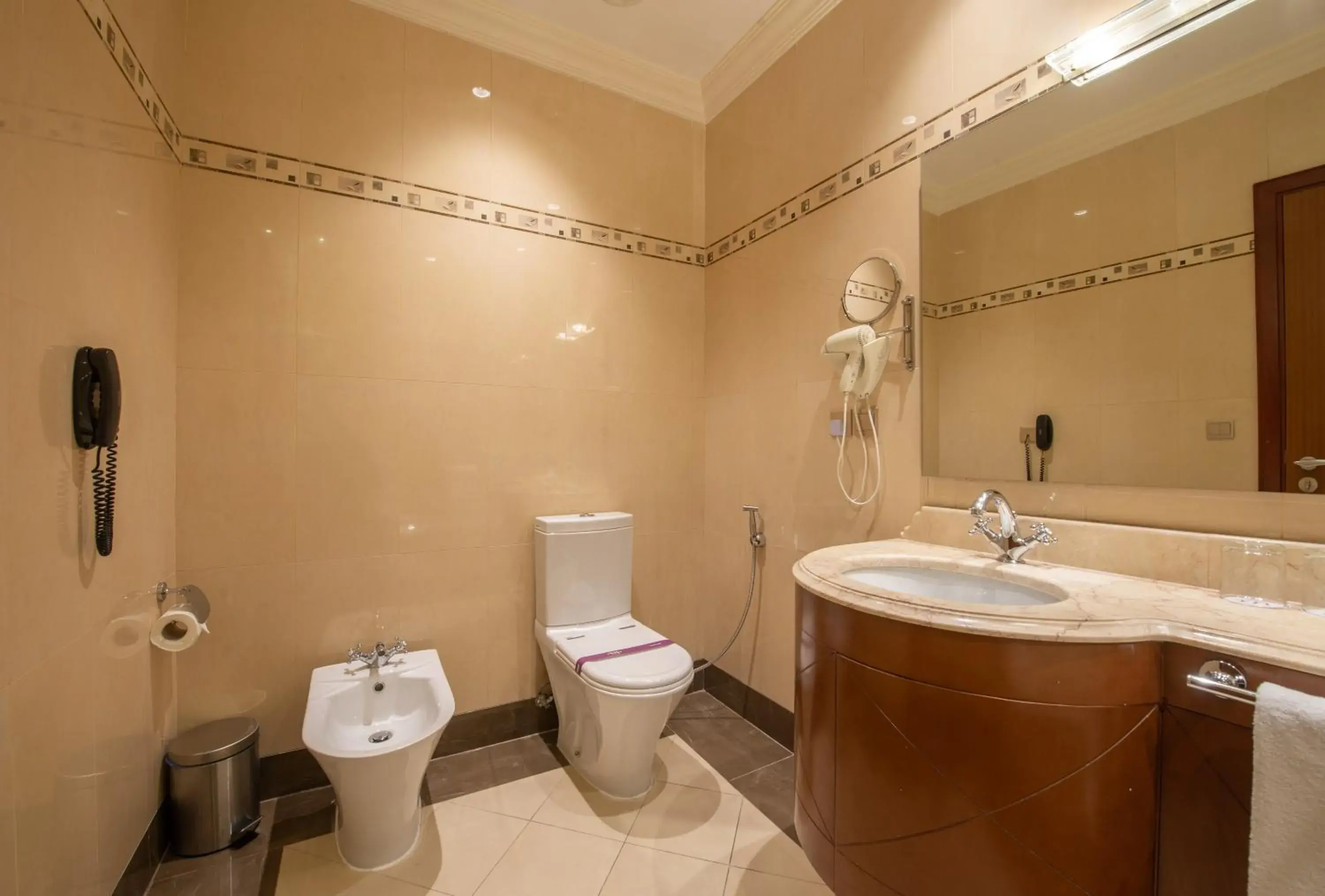 Bathroom in Corp Al Khobar Corniche Hotel Bathroom in Corp Al Khobar Corniche Hotel