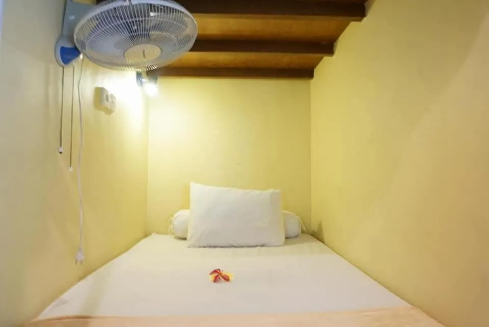 Bunk Bed in Female Dormitory Room   in Sila Urip Guest House