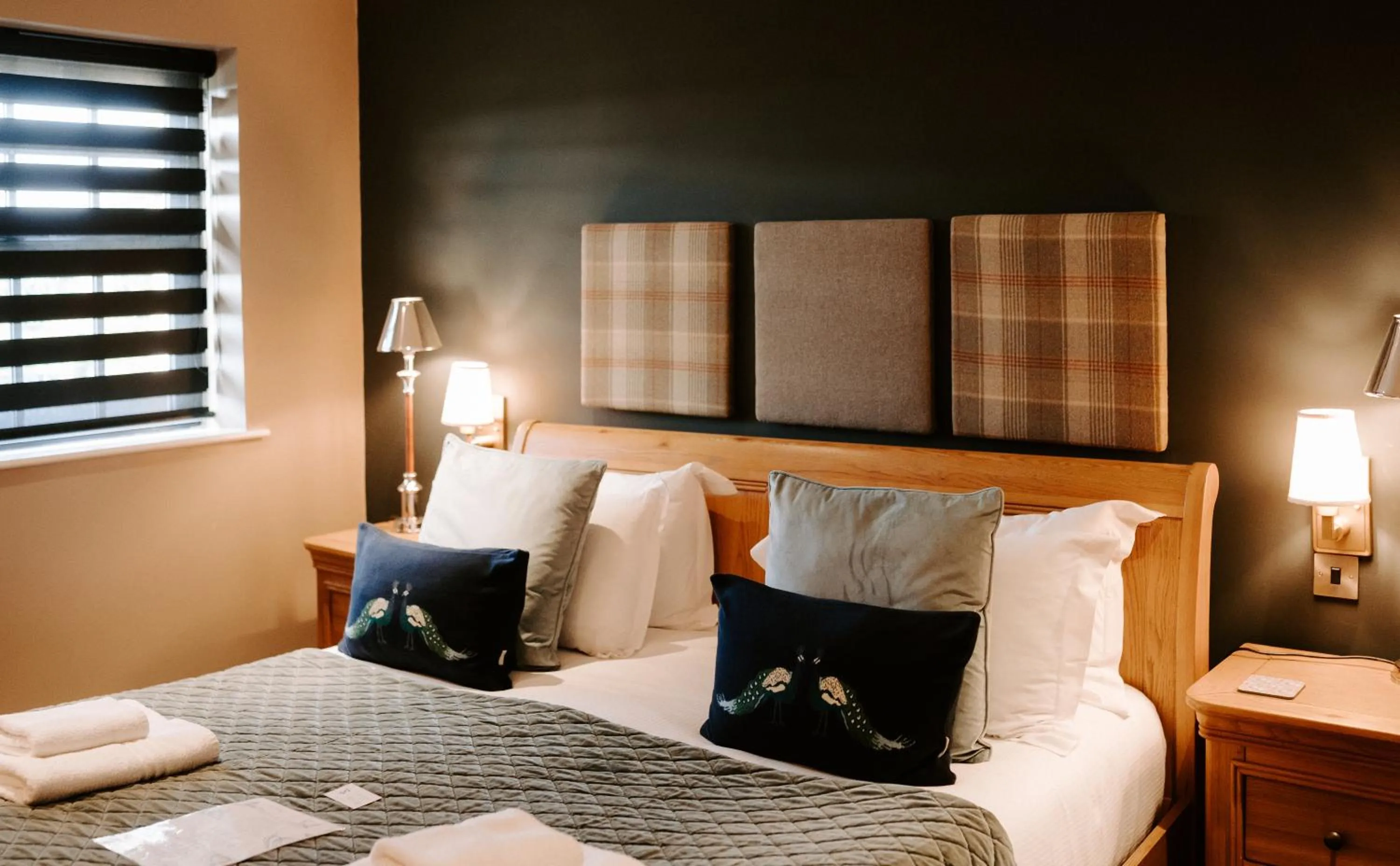 Bed in Blue Bell Country Inn