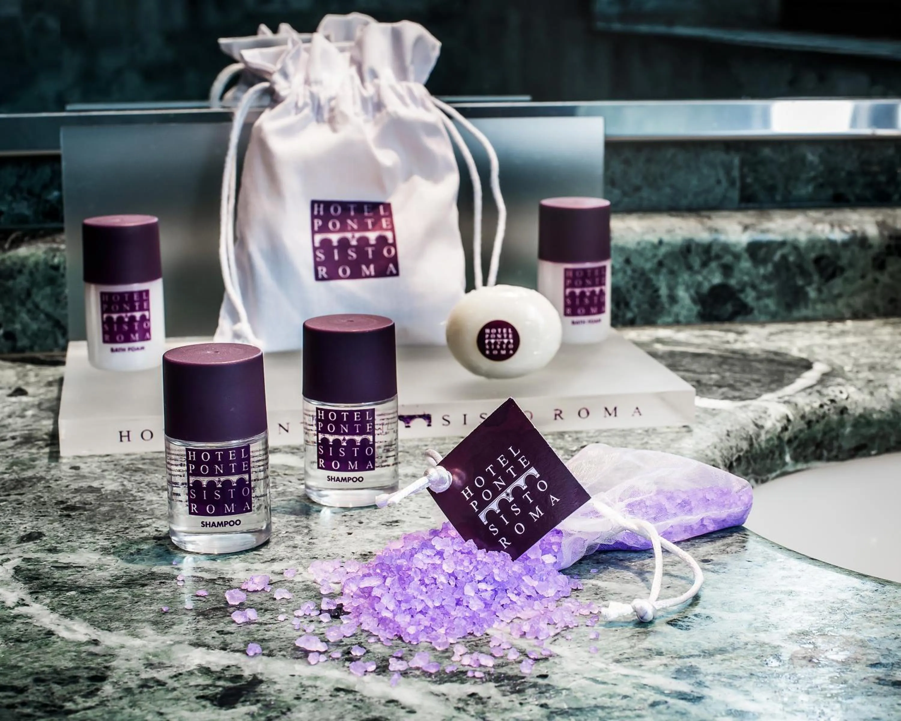 Bathroom in Hotel Ponte Sisto