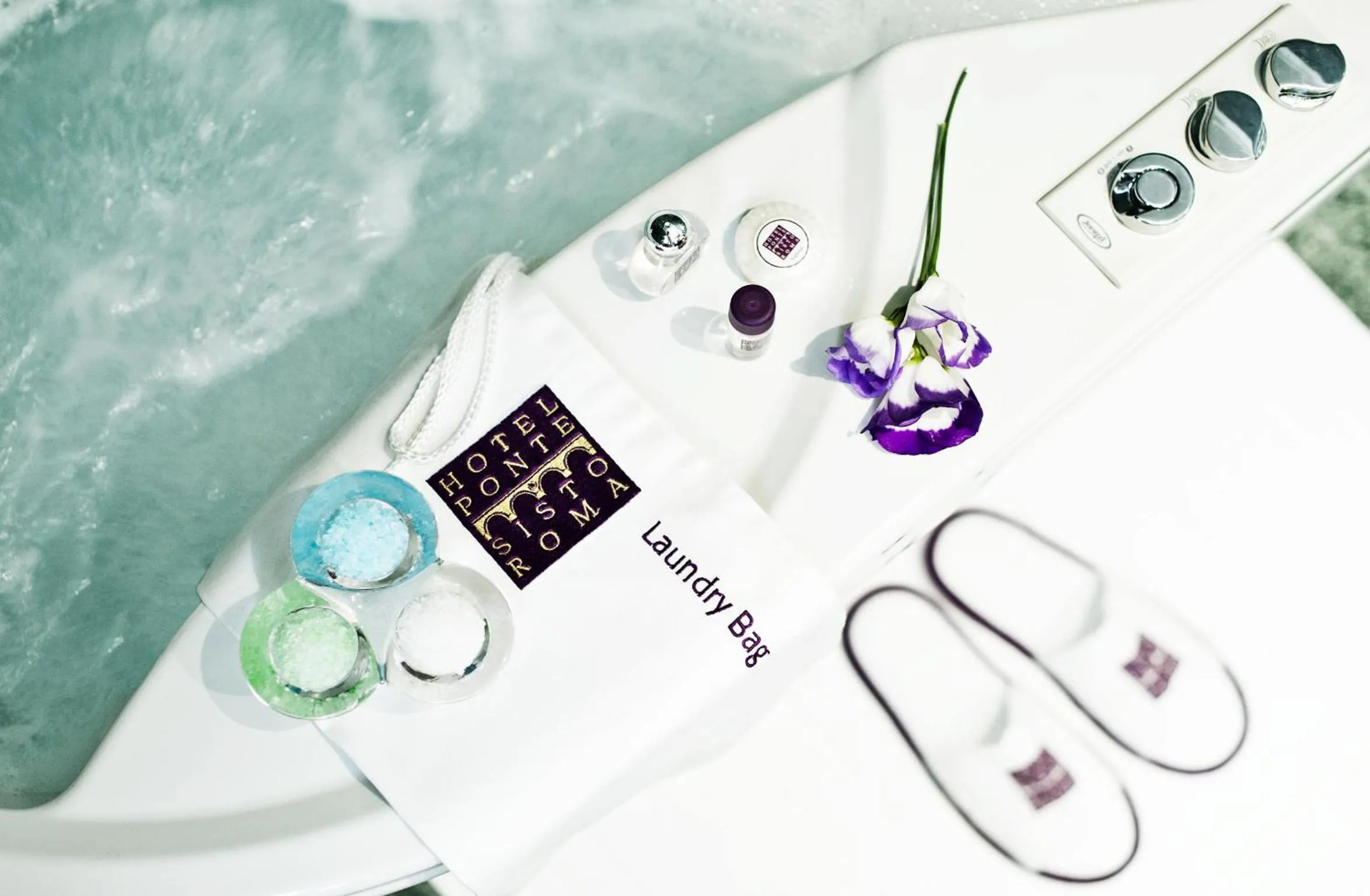 Bathroom in Hotel Ponte Sisto