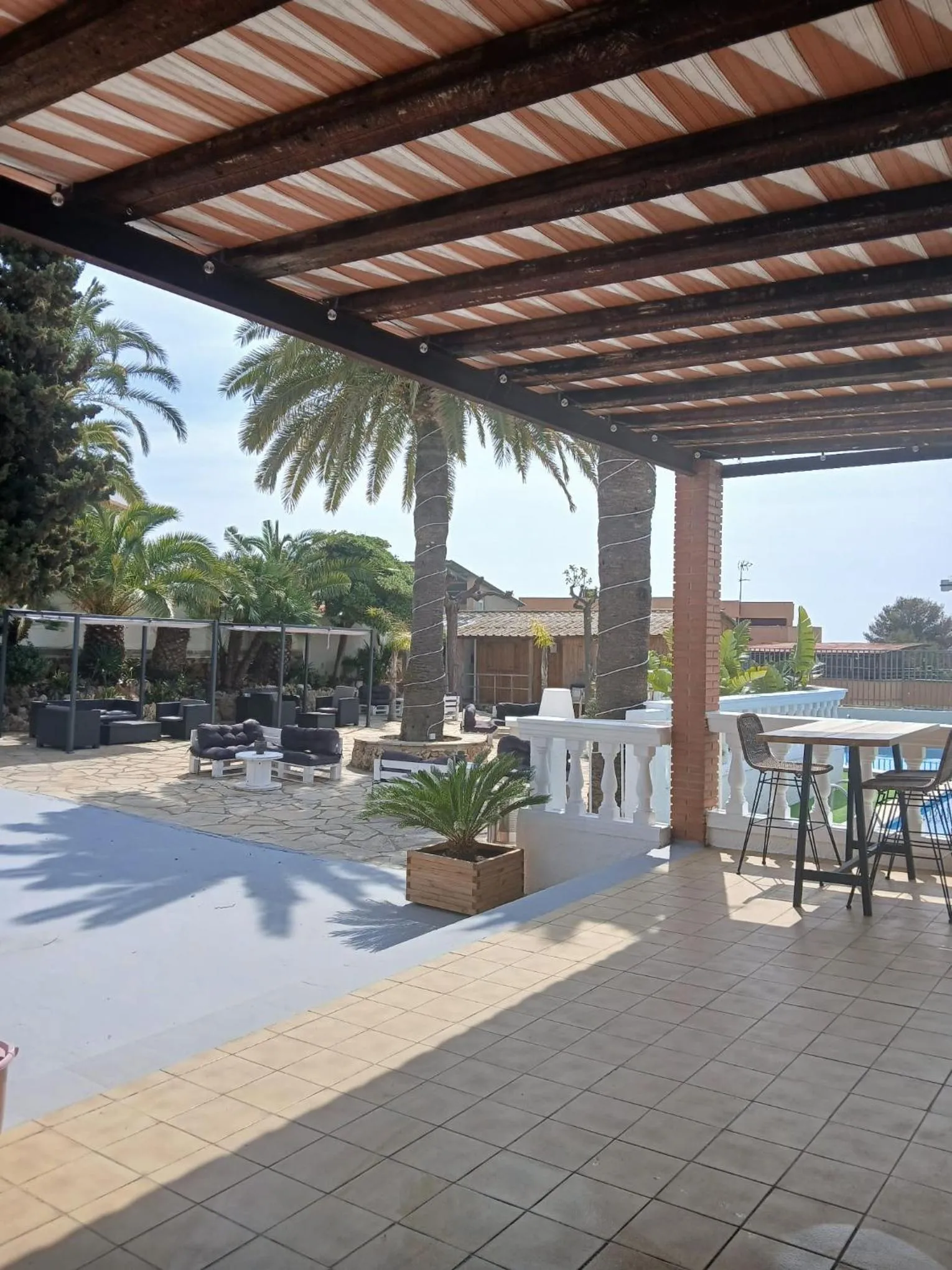 Pool view in San Martin