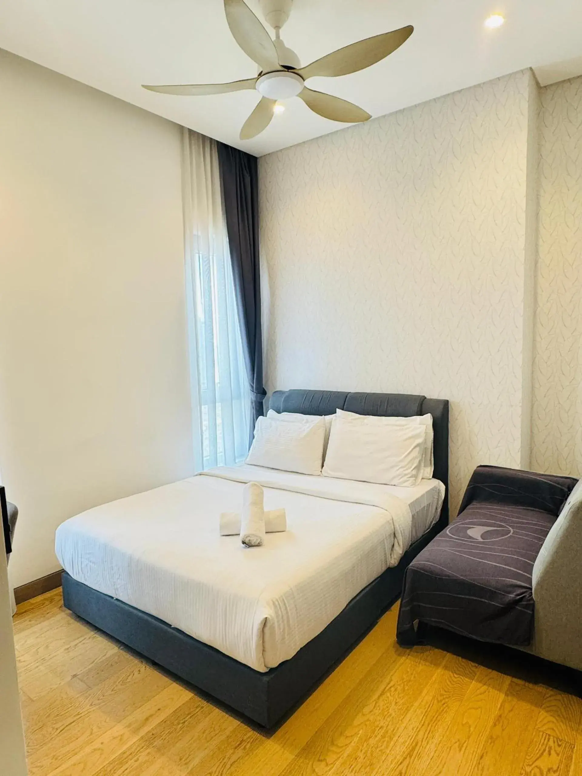 King Studio - single occupancy in LUCENTIA RESIDENCE BY Glory Home King Studio - single occupancy in LUCENTIA RESIDENCE BY Glory Home