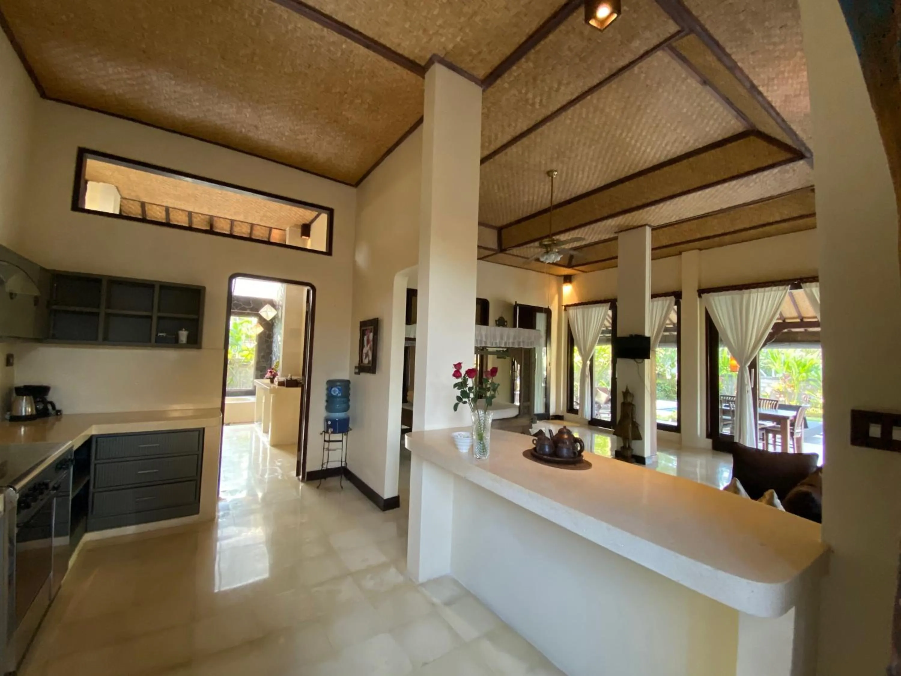 Kitchen or kitchenette in Rumah Dadong