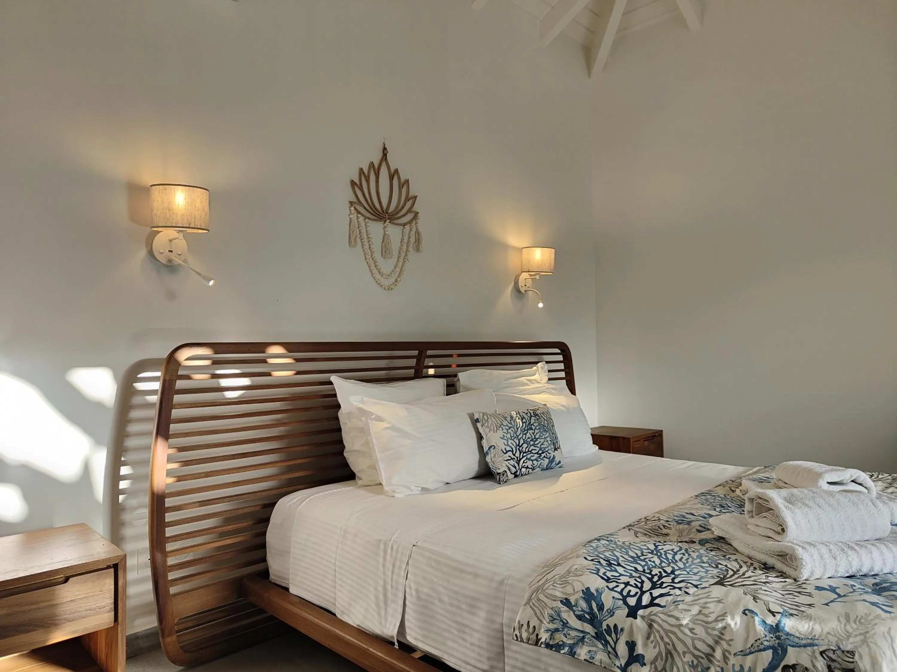 Bedroom, Bed in Majesty Palm Hôtel