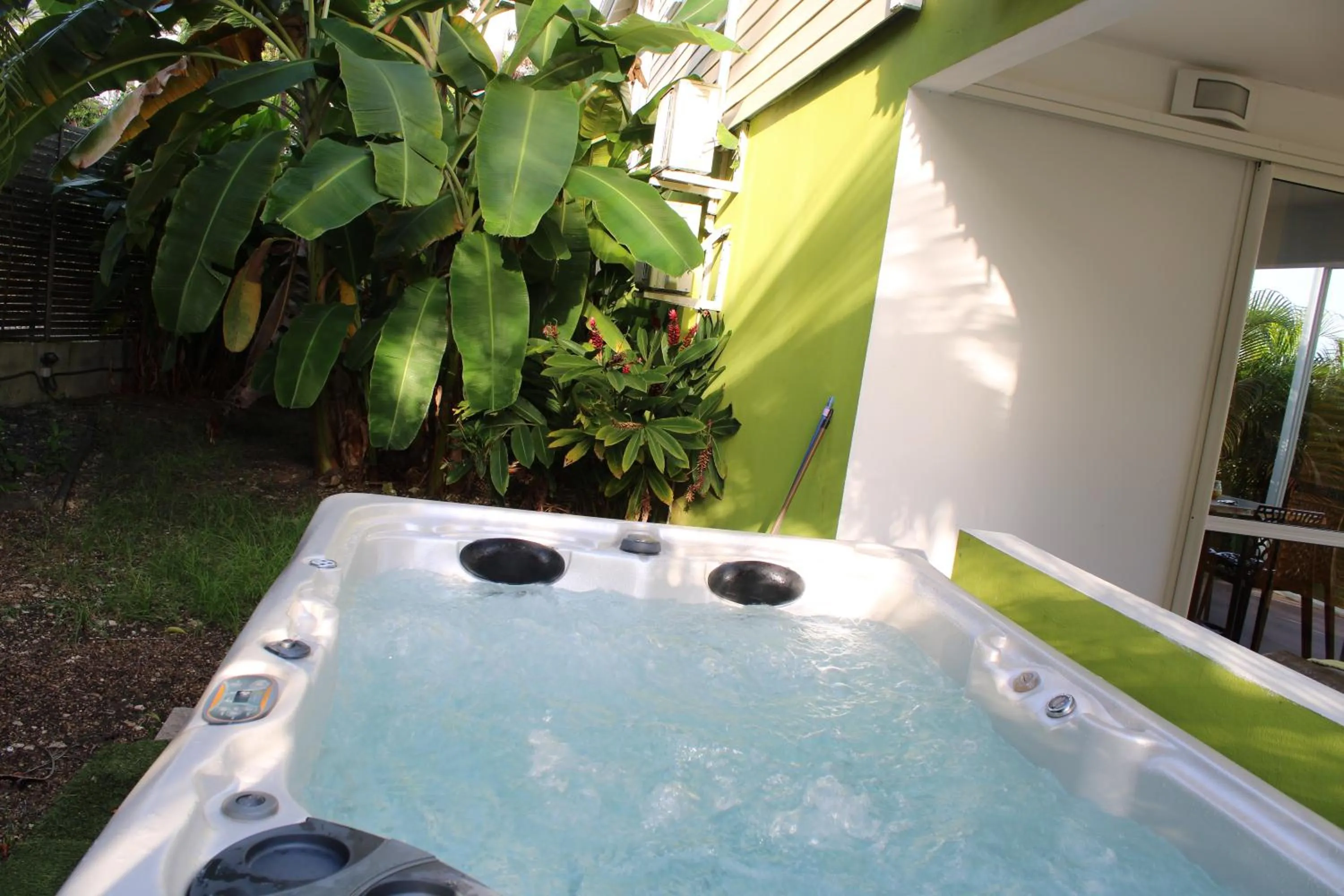 Patio in Majesty Palm Hôtel