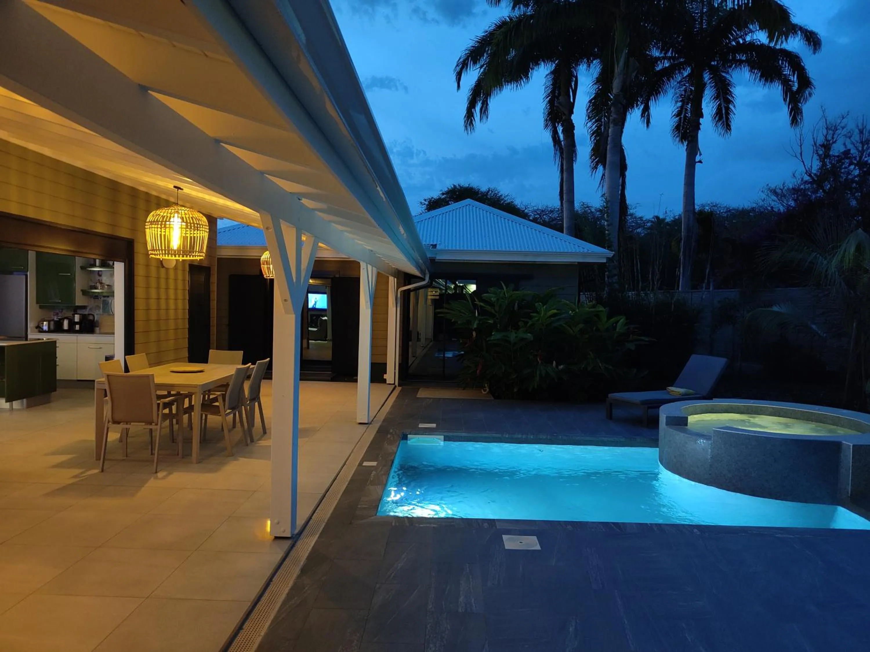 Night in Majesty Palm Hôtel