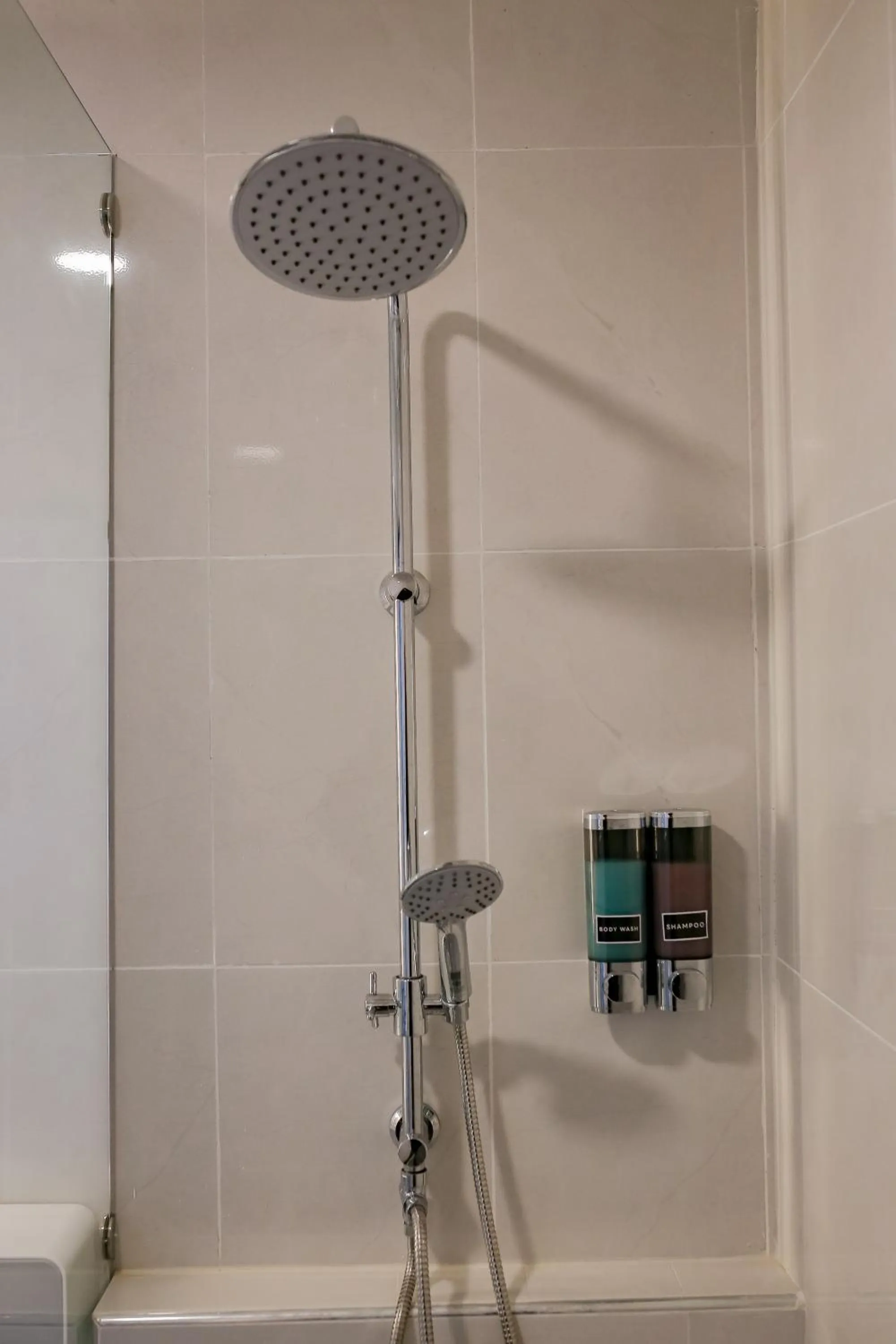 Bathroom in R2 Bed and Pool Kanchanaburi