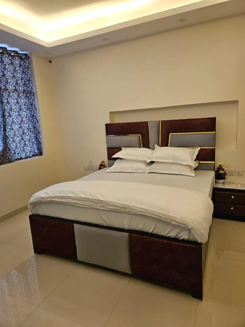 Photo of the whole room, Bed in Ashirwaad 249