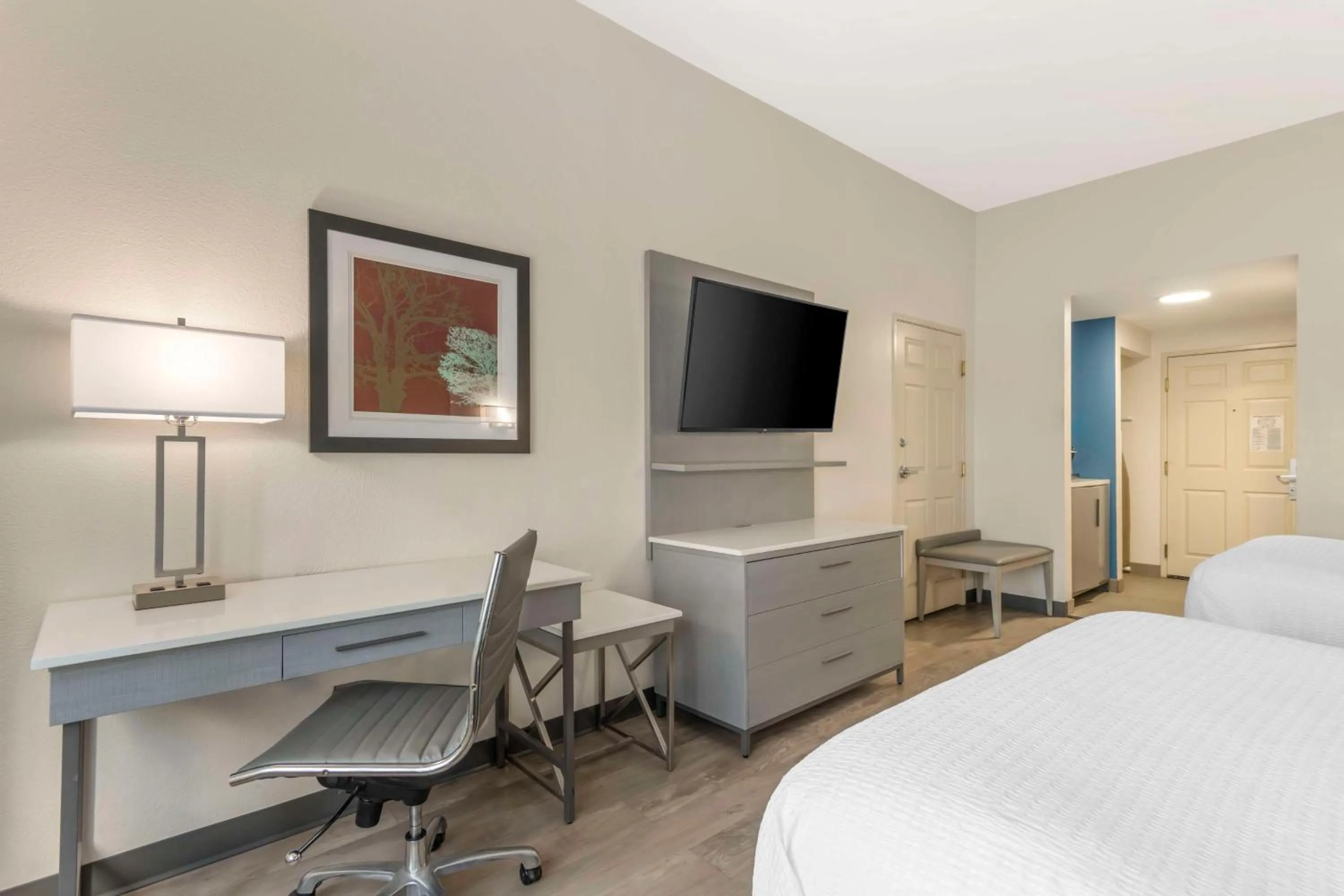 Bedroom, Bed in Best Western Plus Lake Lanier Gainesville Hotel & Suites