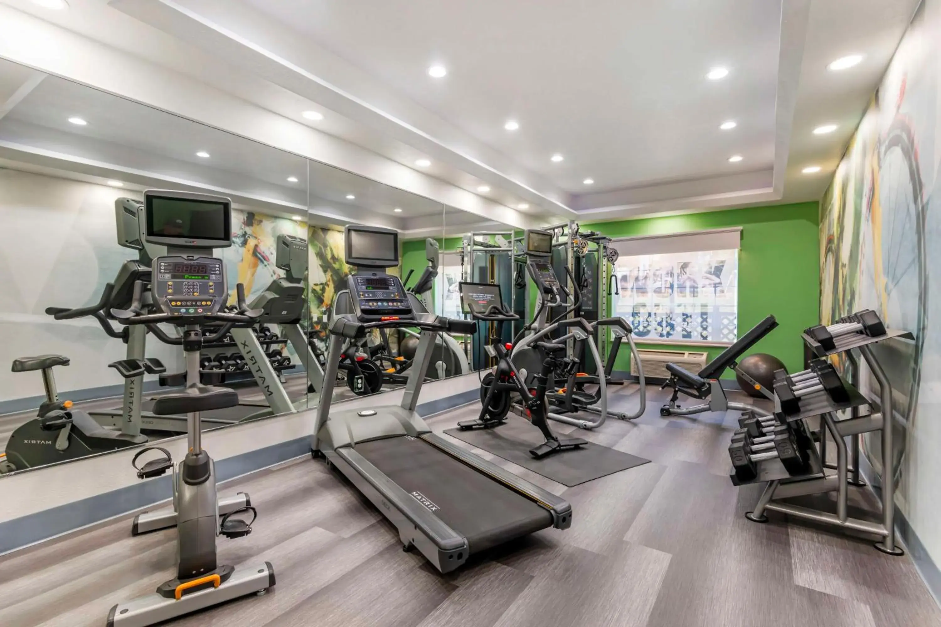 Fitness centre/facilities in Best Western Plus Lake Lanier Gainesville Hotel & Suites Fitness centre/facilities in Best Western Plus Lake Lanier Gainesville Hotel & Suites