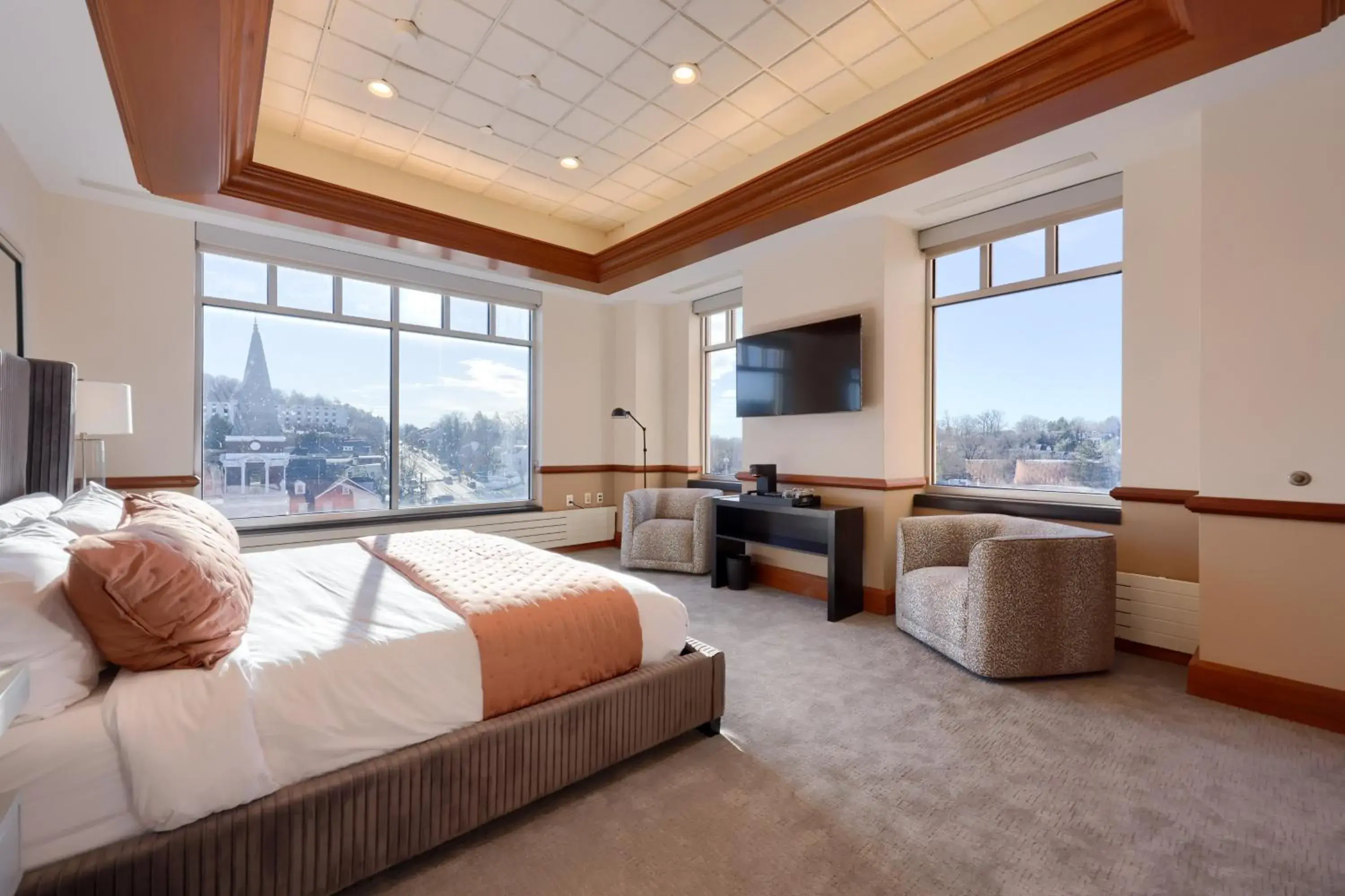 Deluxe King Suite in The Executive Suites and Events Deluxe King Suite in The Executive Suites and Events