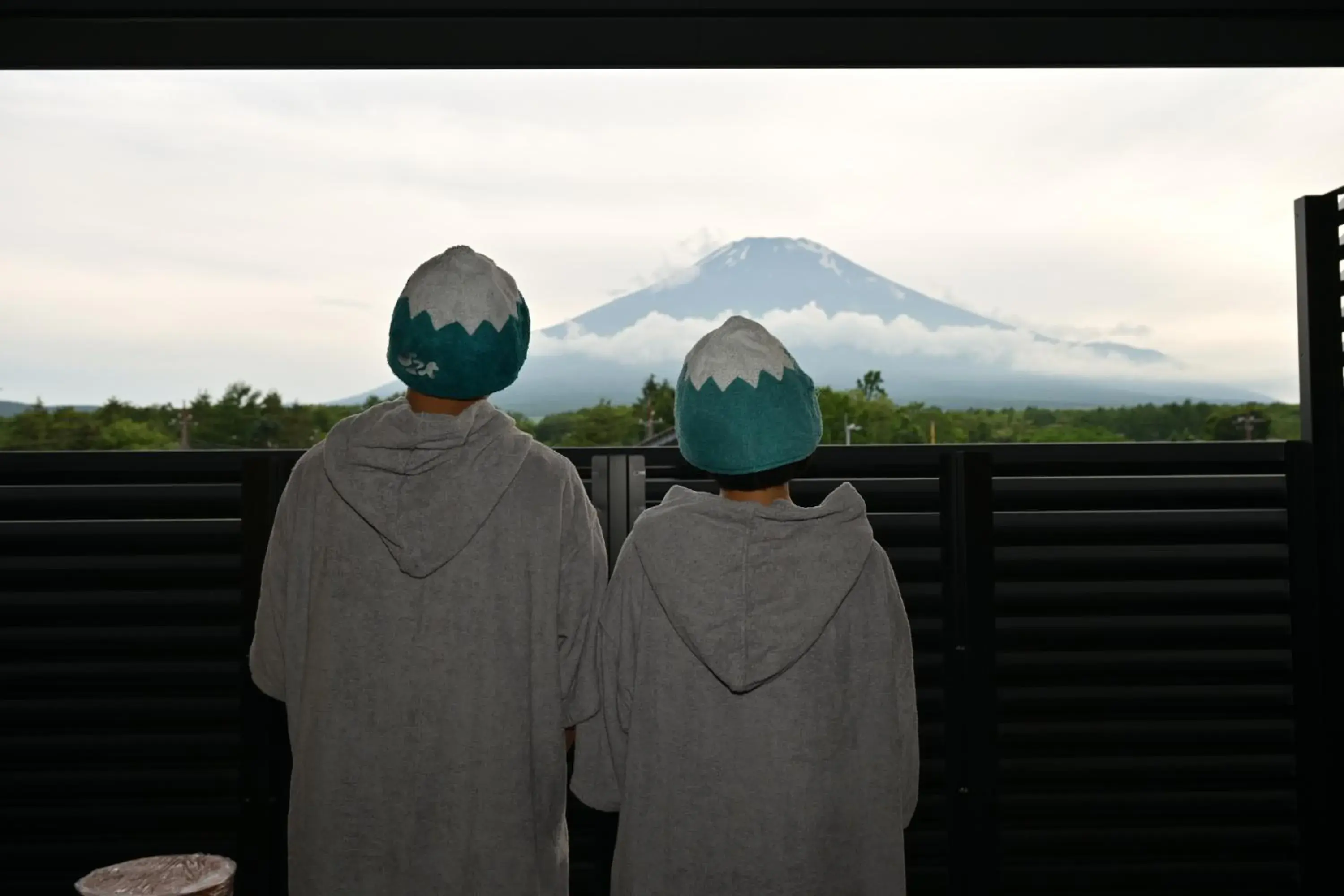 People in Mt Fuji View and Private Sauna Ryokan Shizuku People in Mt Fuji View and Private Sauna Ryokan Shizuku