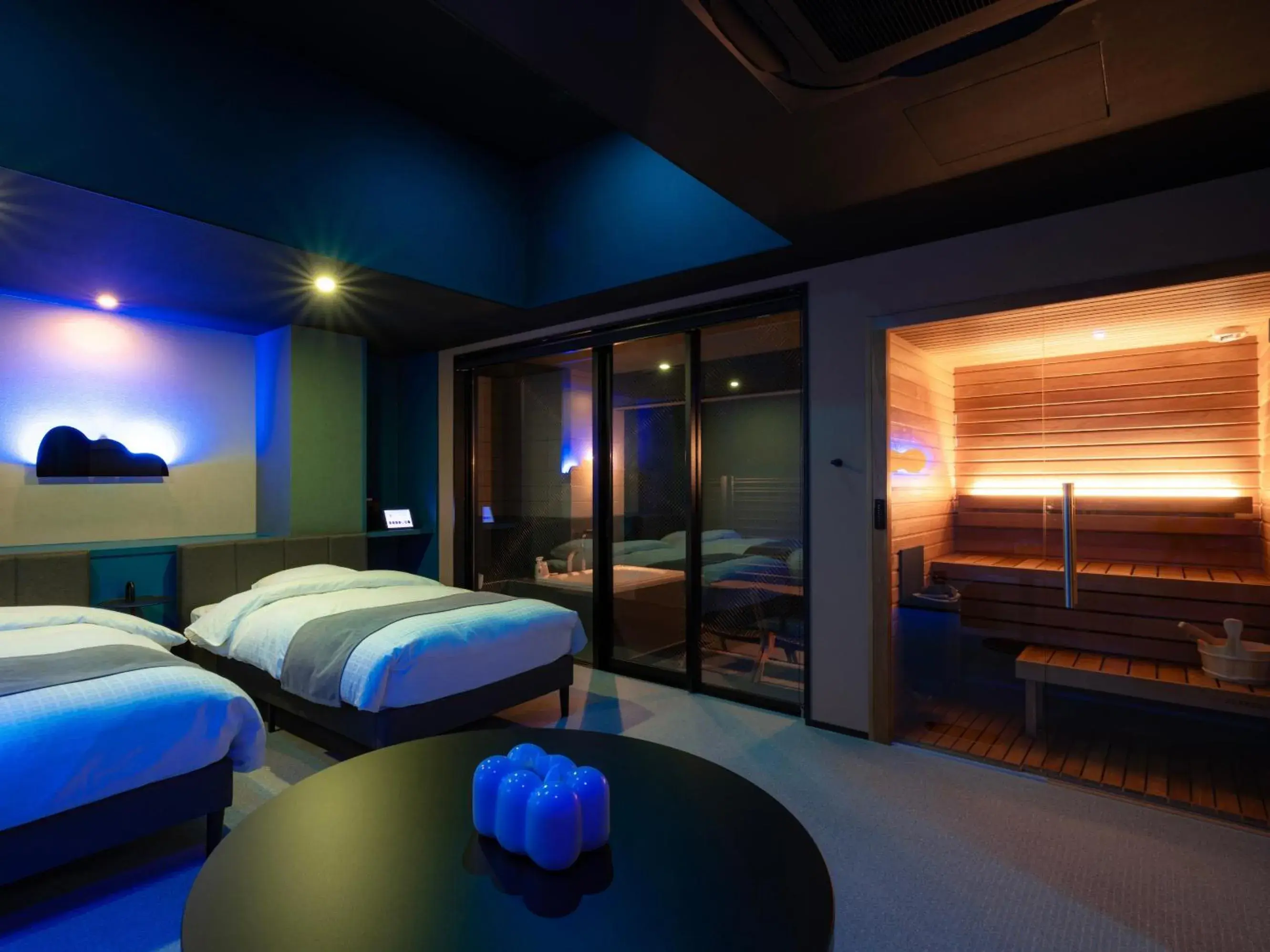 Photo of the whole room, Bed in Mt Fuji View and Private Sauna Ryokan Shizuku Photo of the whole room, Bed in Mt Fuji View and Private Sauna Ryokan Shizuku