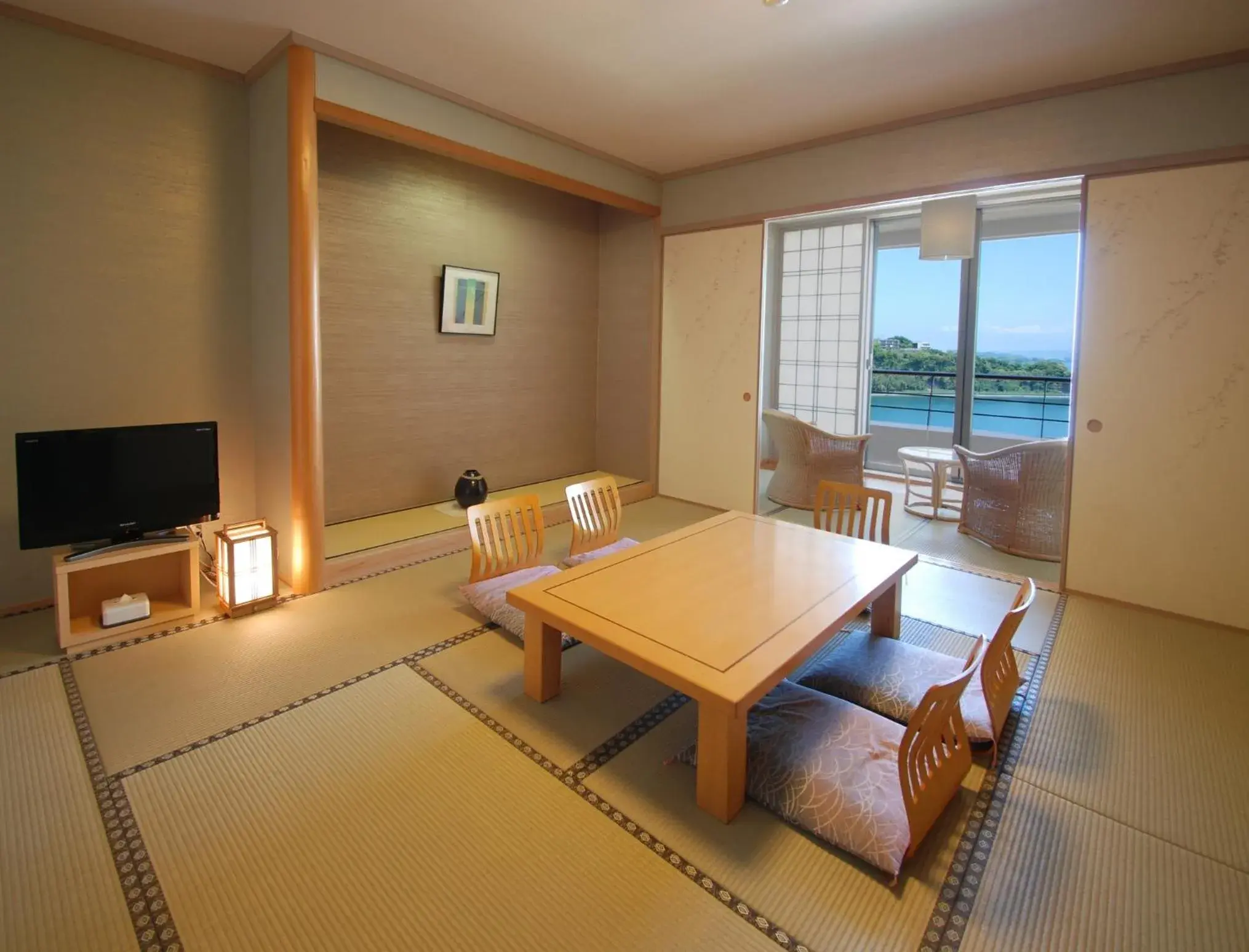 Photo of the whole room in Hotel Alegria Gardens Amakusa Photo of the whole room in Hotel Alegria Gardens Amakusa