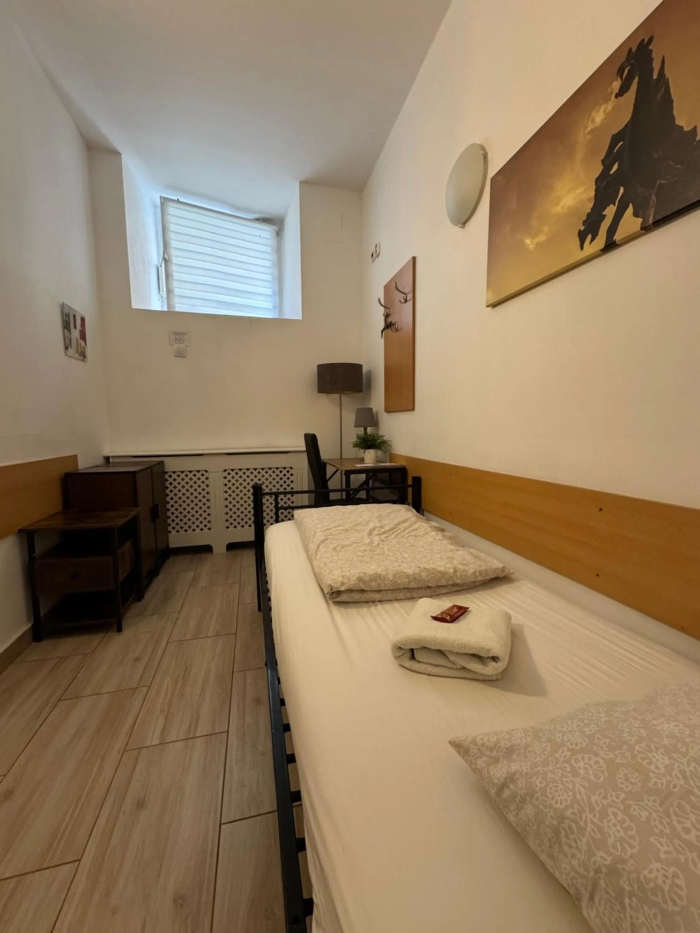 Photo of the whole room, Bed in Amber Hostel