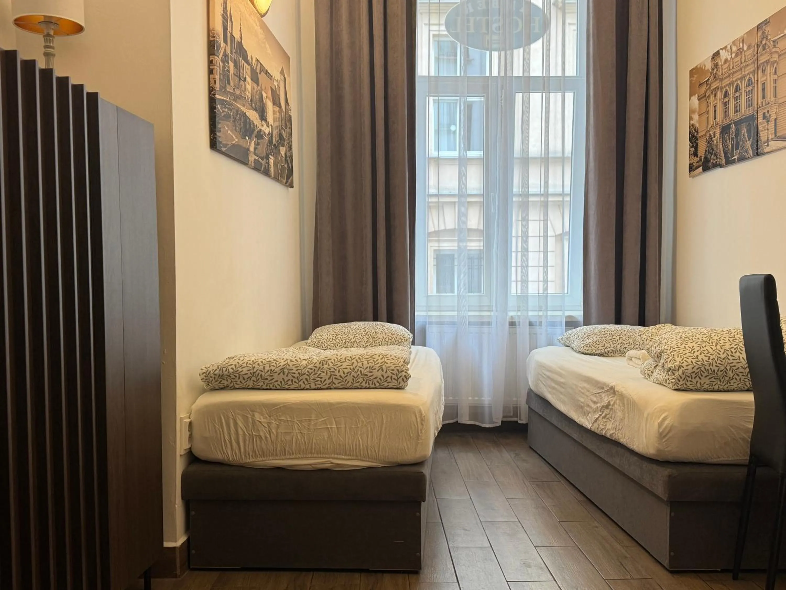 Photo of the whole room, Bed in Amber Hostel