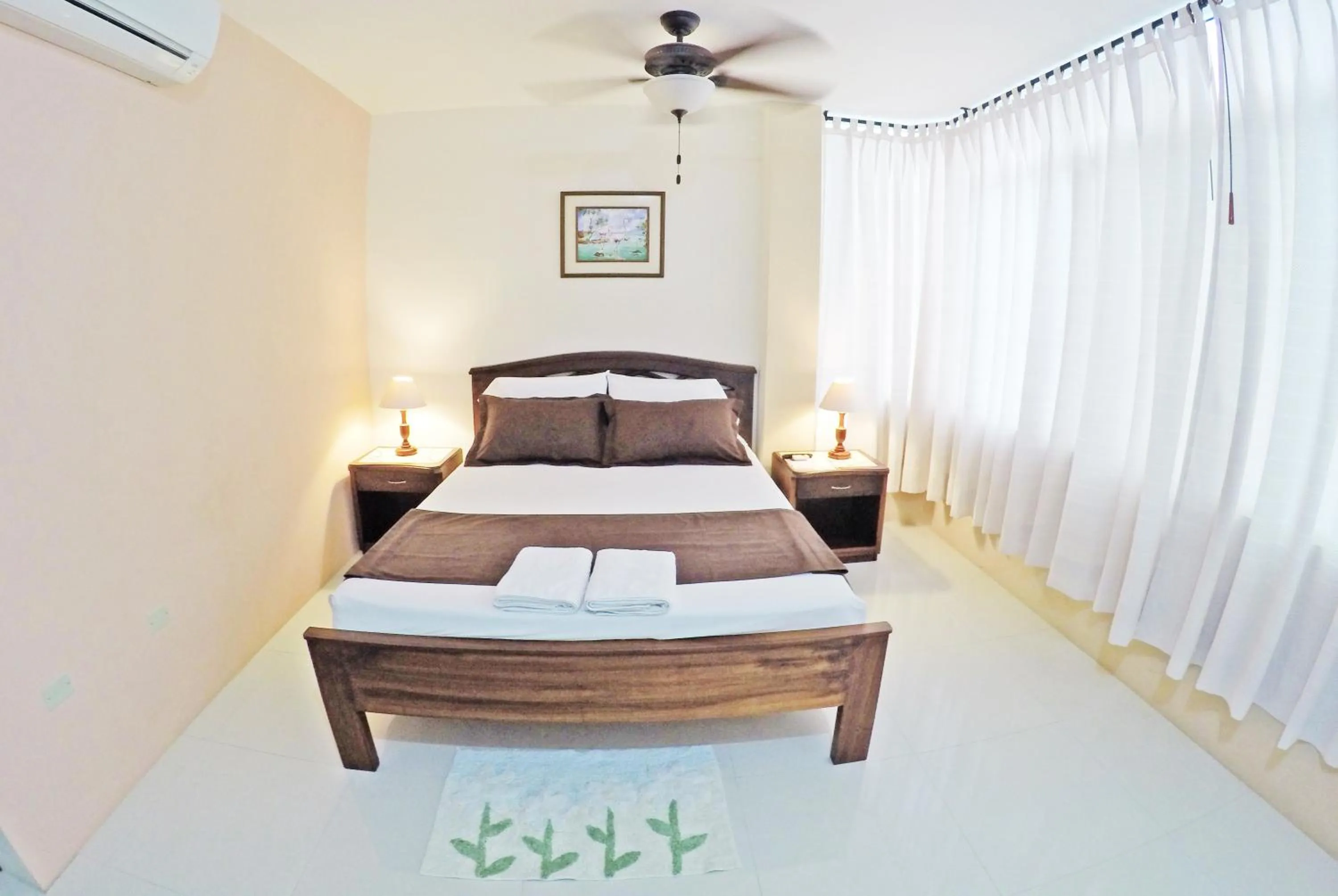 Suite with City View in Ocean Dreams Galapagos
