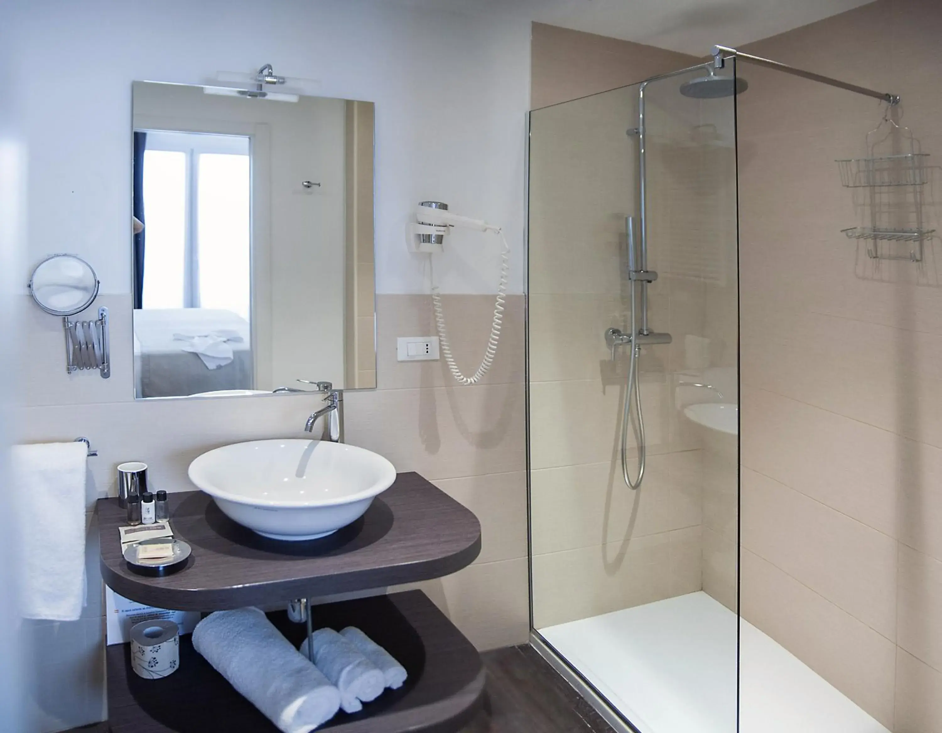 Bathroom in Studio Inn Centrale & Milano Urban Padel Bathroom in Studio Inn Centrale & Milano Urban Padel