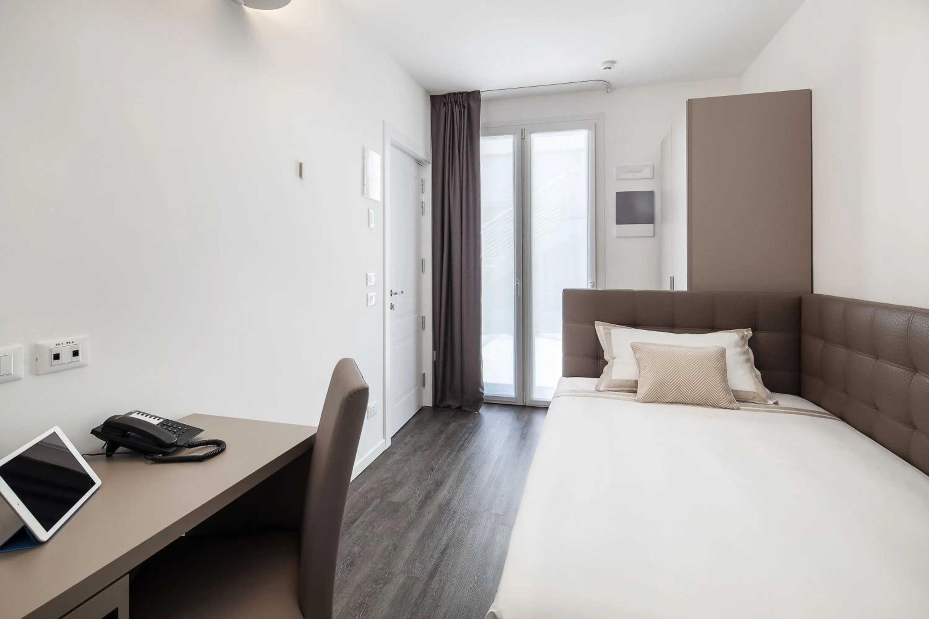 Photo of the whole room, Bed in Studio Inn Centrale & Milano Urban Padel