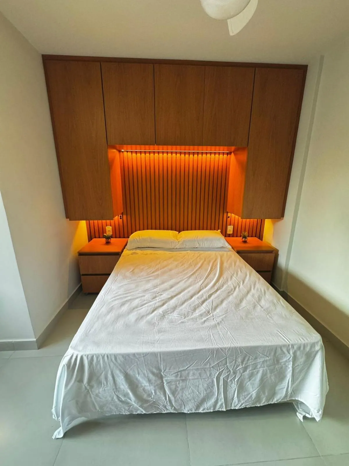 Bed in Flat Pé na Areia Iriri 204 - Seu refúgio na Praia