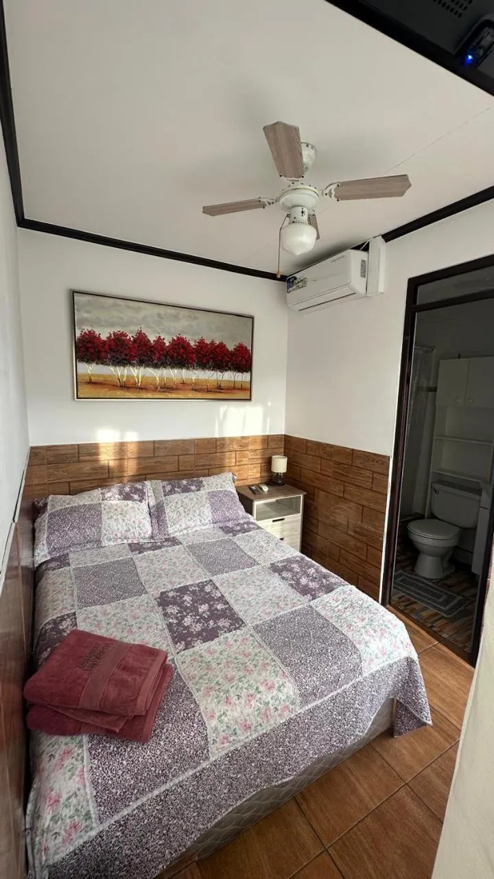 Bed in Residencial Las Palmeras
