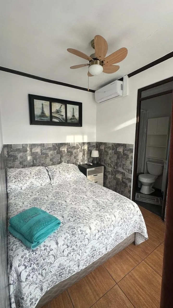 Bed in Residencial Las Palmeras