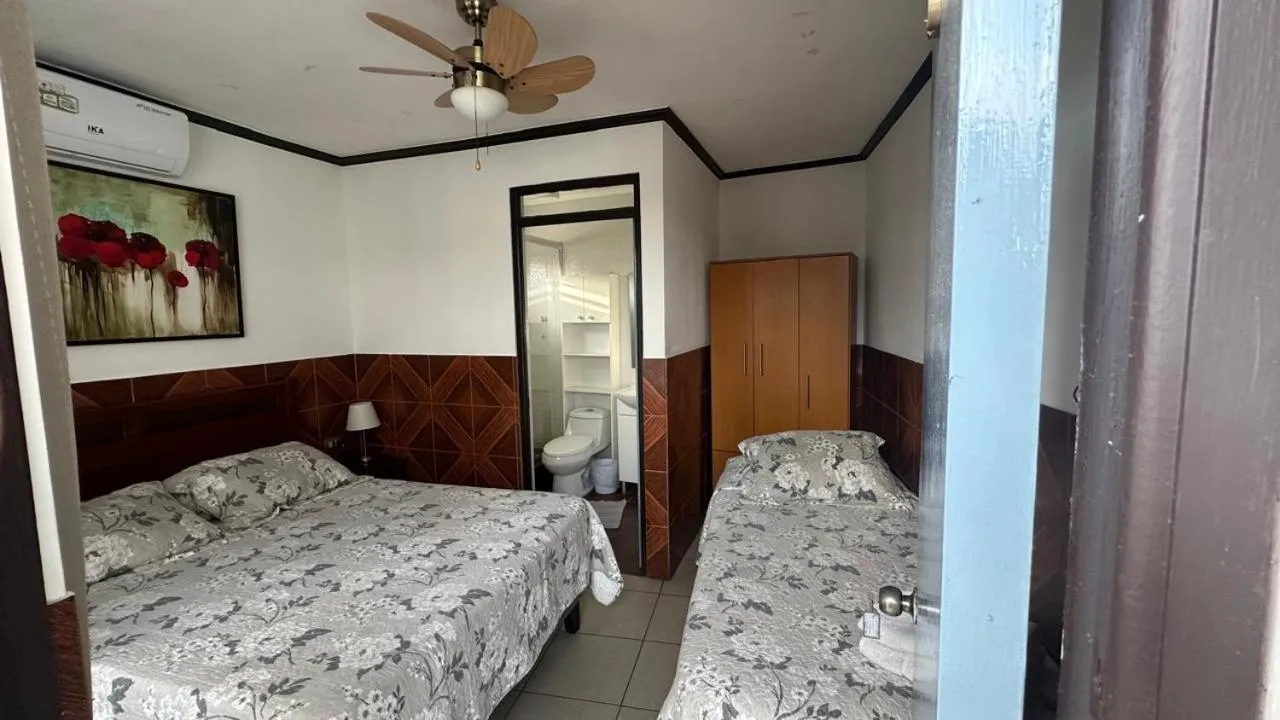 Bed in Residencial Las Palmeras