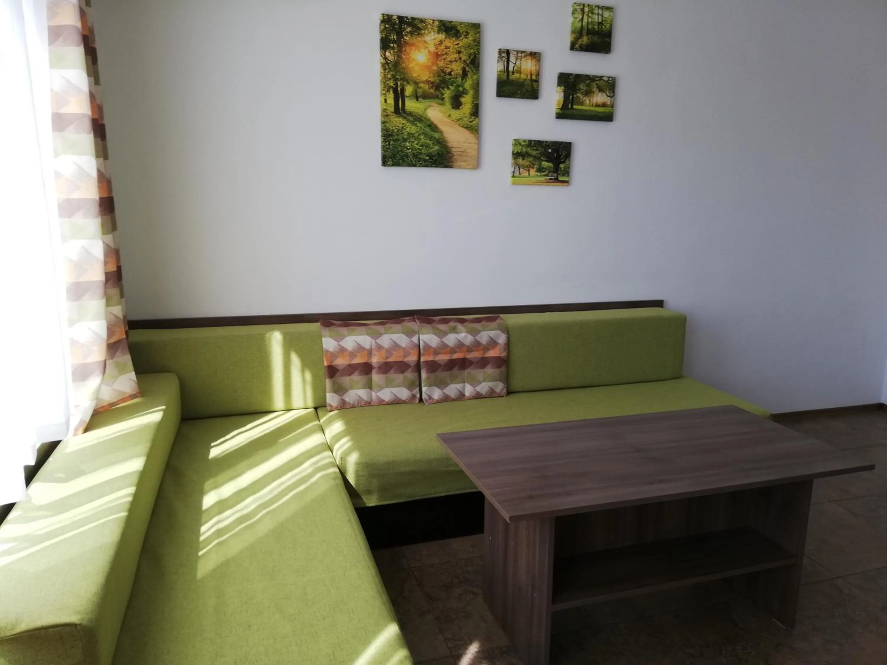 Apartamenti Zhelezovi