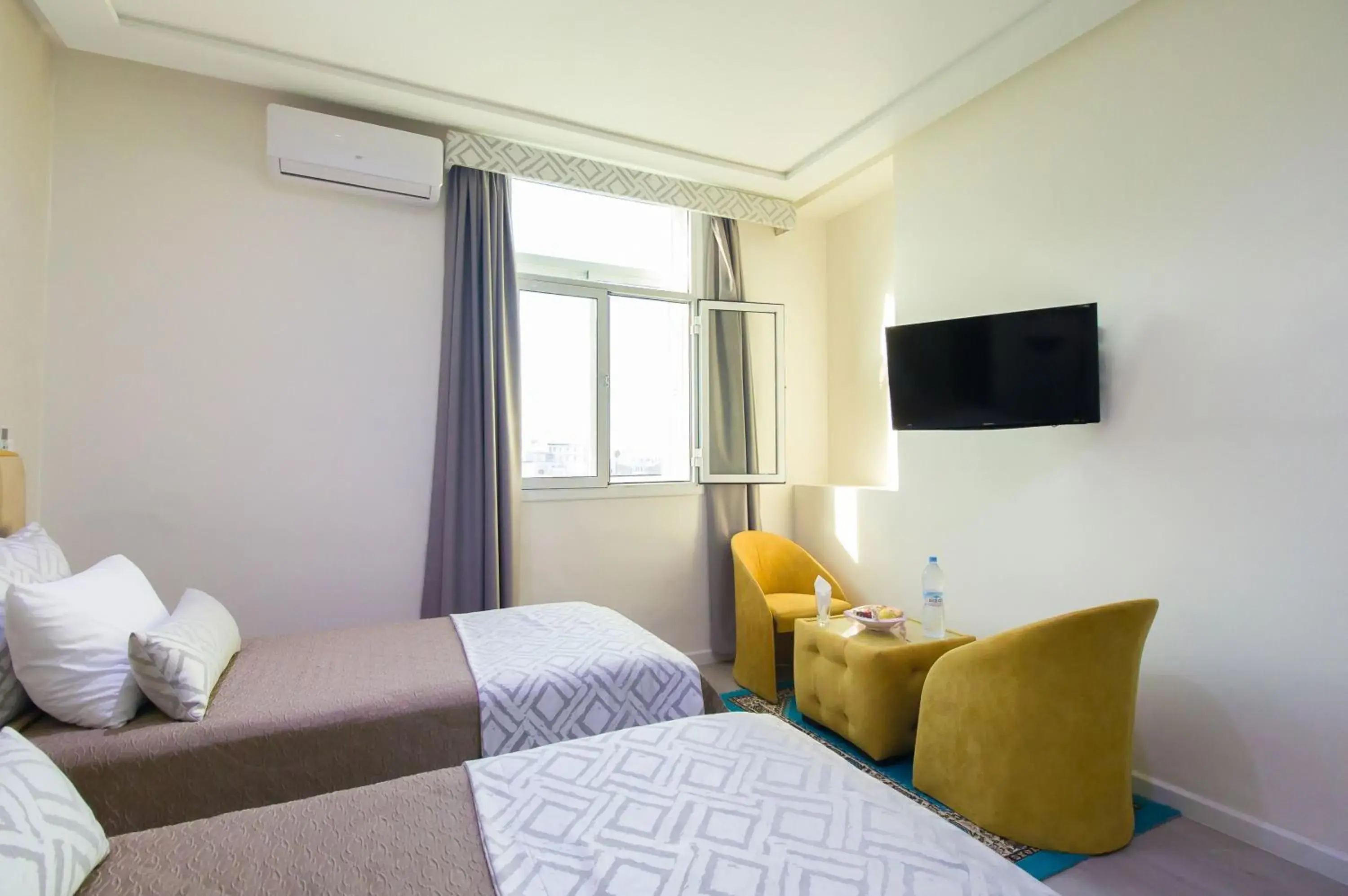 Bed in Mamora Bay Bed in Mamora Bay