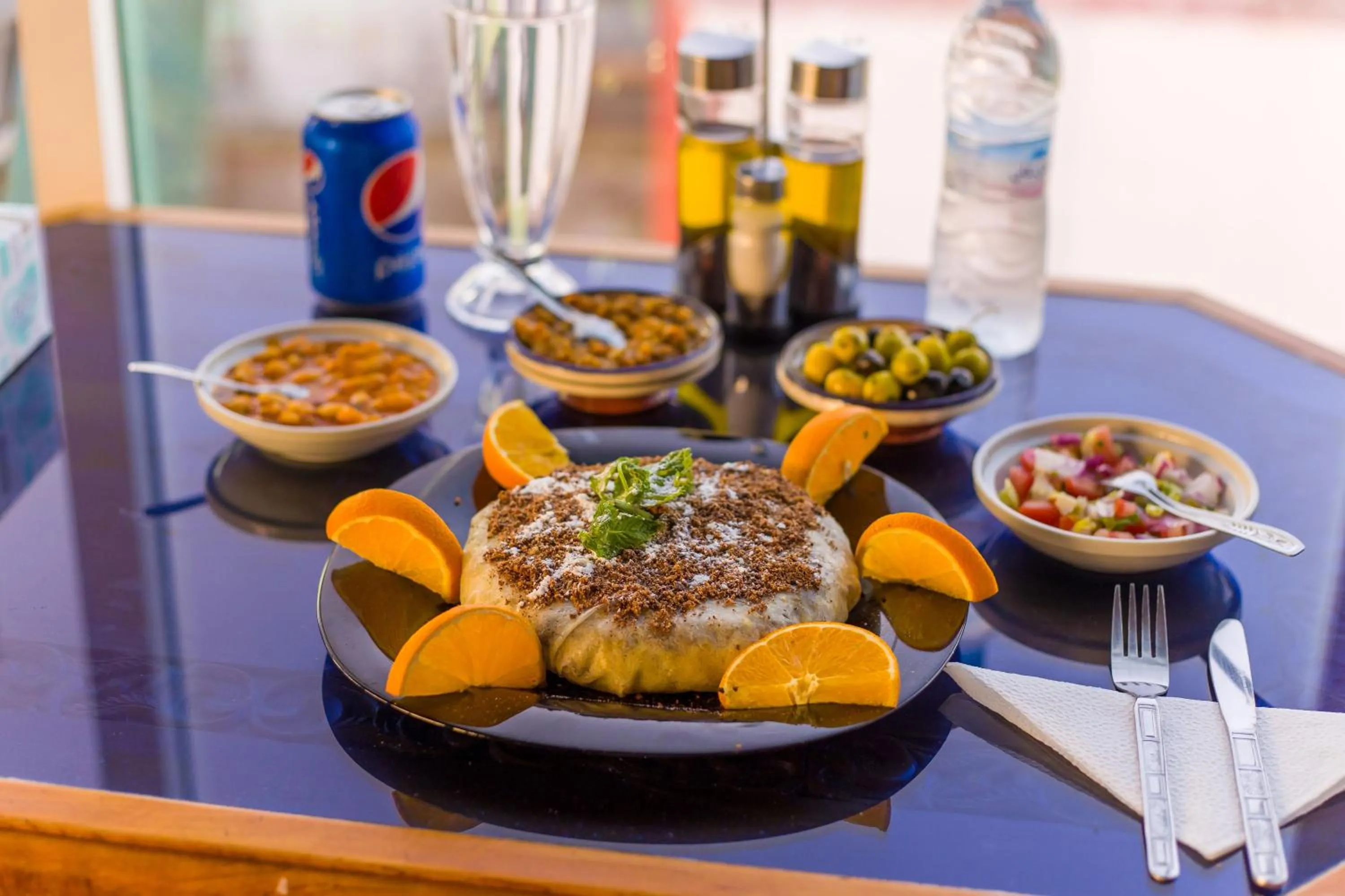 Restaurant/places to eat in Mamora Bay