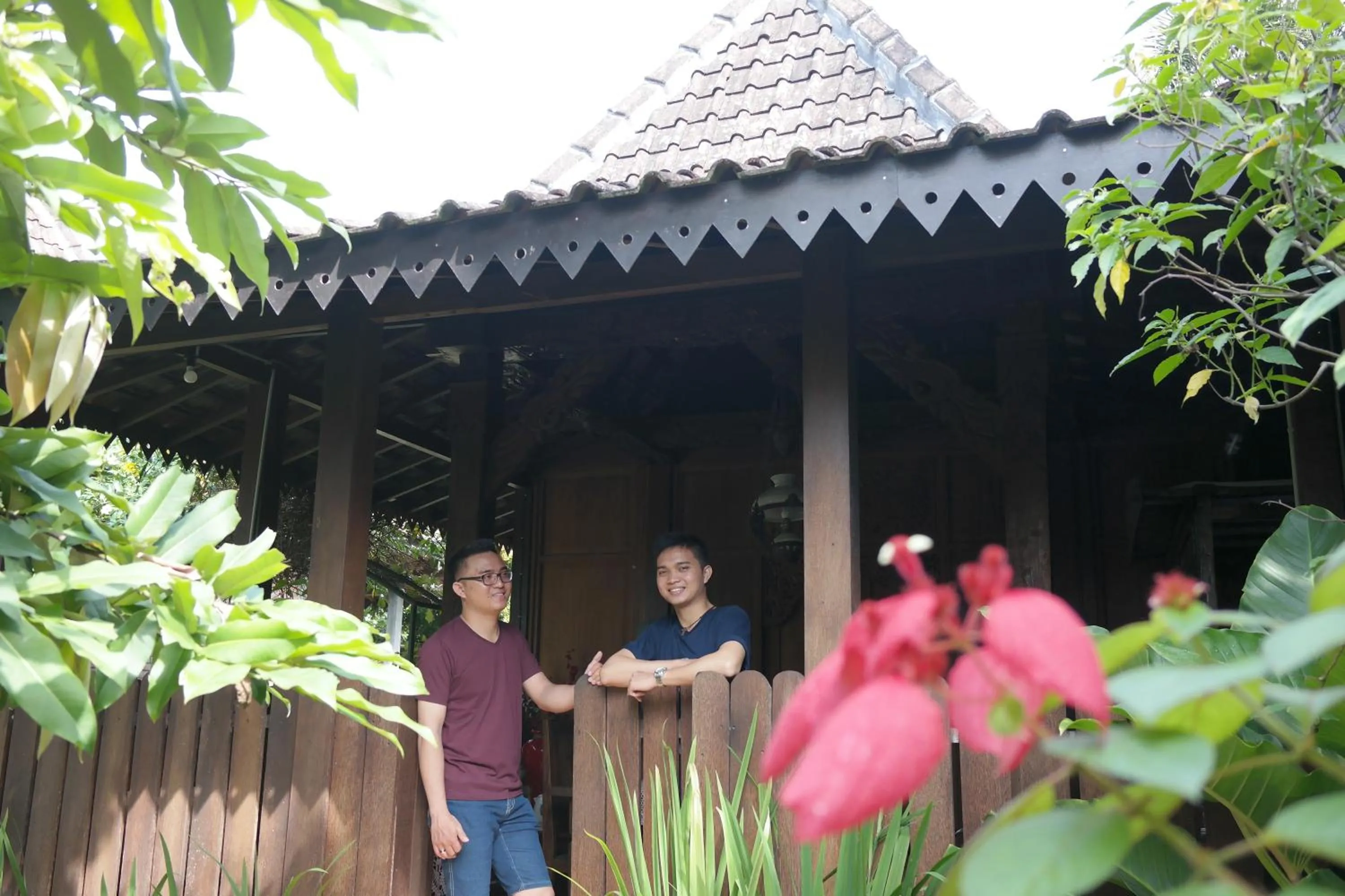 People in Ndalem Suryo Saptono Guest House
