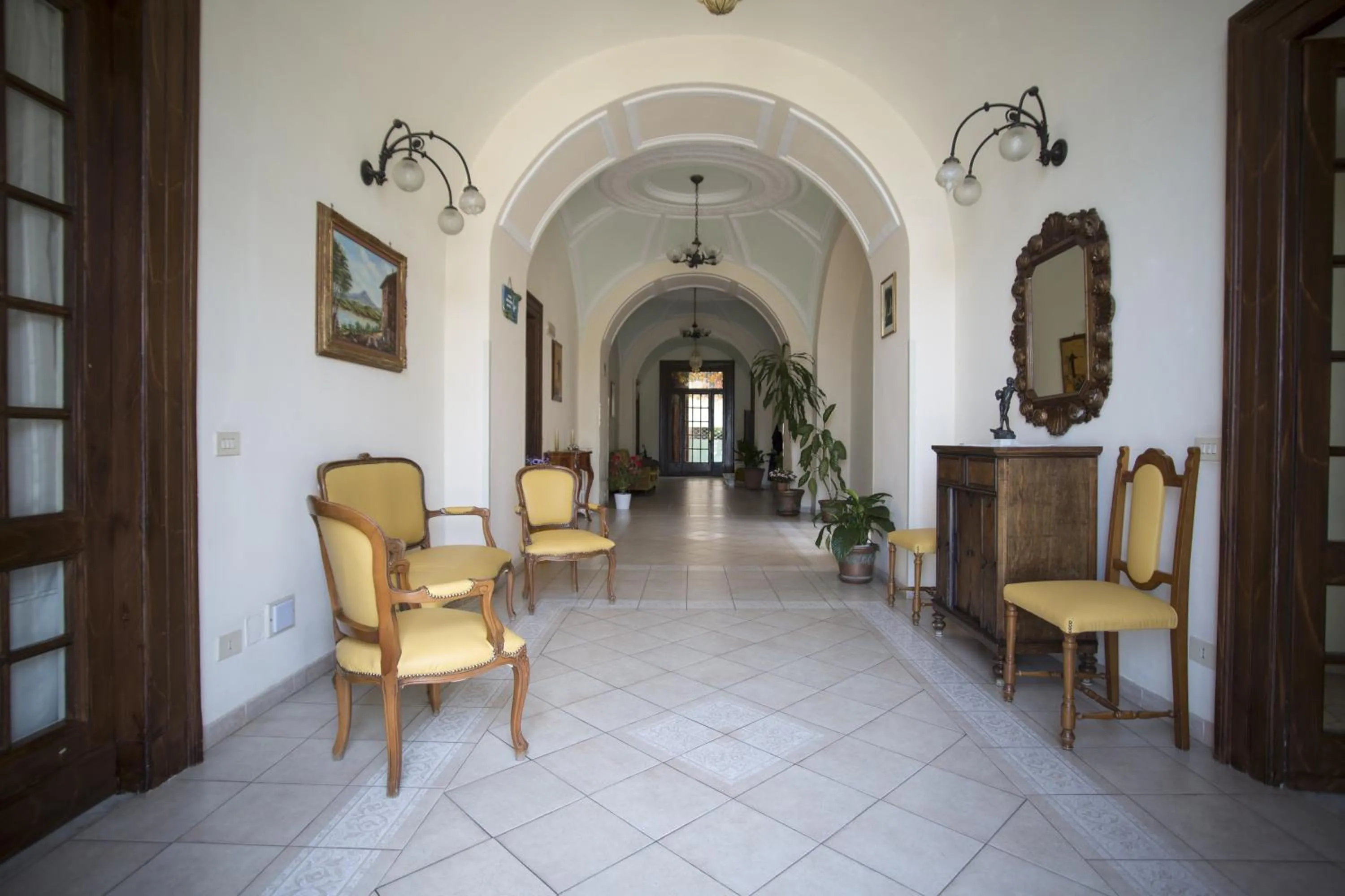 Decorative detail in Domus San Vincenzo