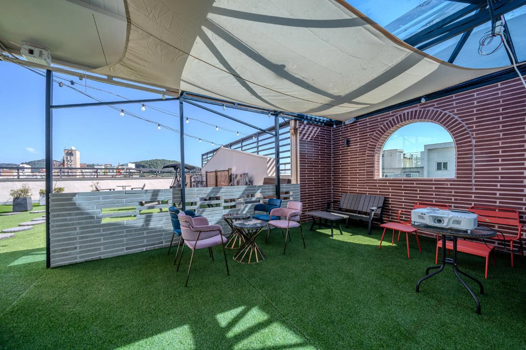 Hound Hotel Tongyeong