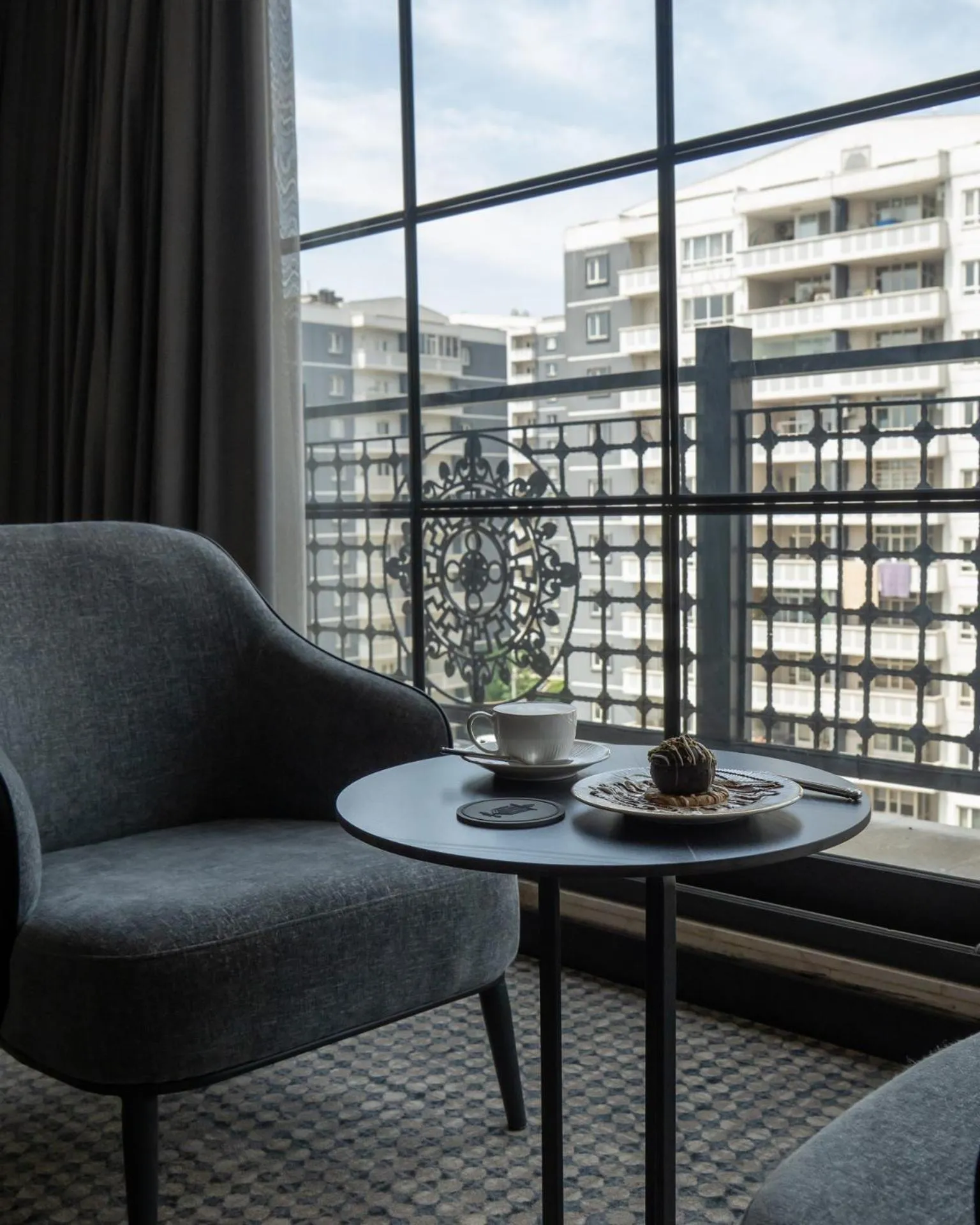 Living room in Helmond Hotel