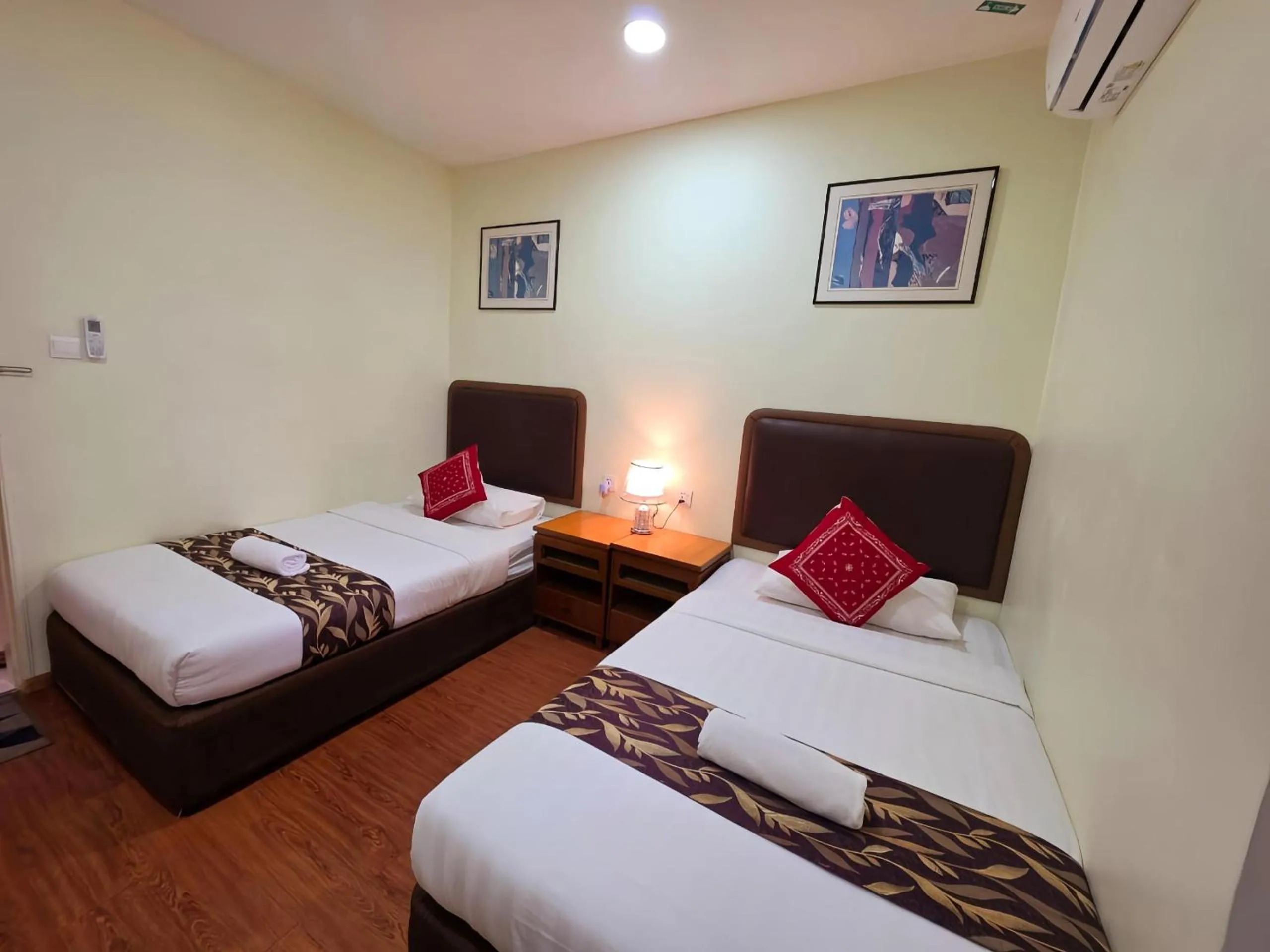 Bedroom, Bed in Grand Luxury Hotel Semporna
