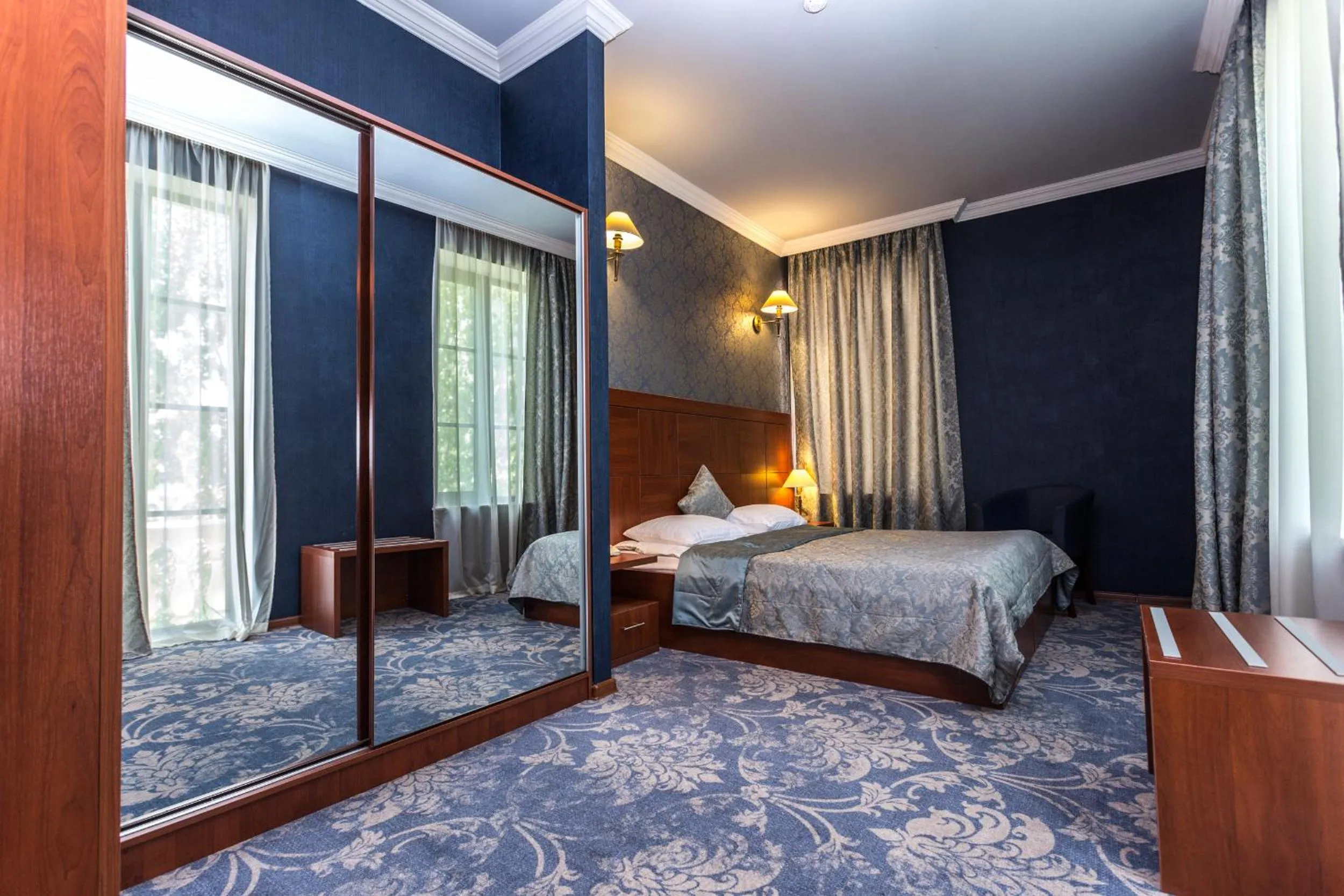 Bedroom, Bed in Hotel Astoria Tbilisi