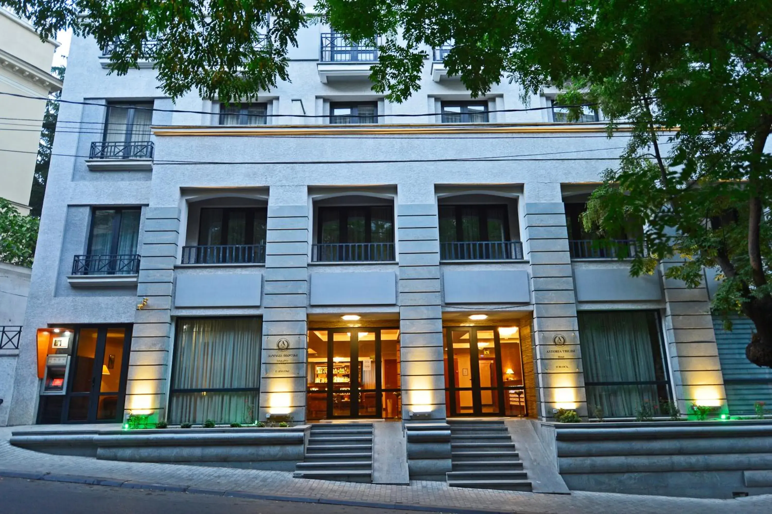 Facade/entrance in Hotel Astoria Tbilisi Facade/entrance in Hotel Astoria Tbilisi