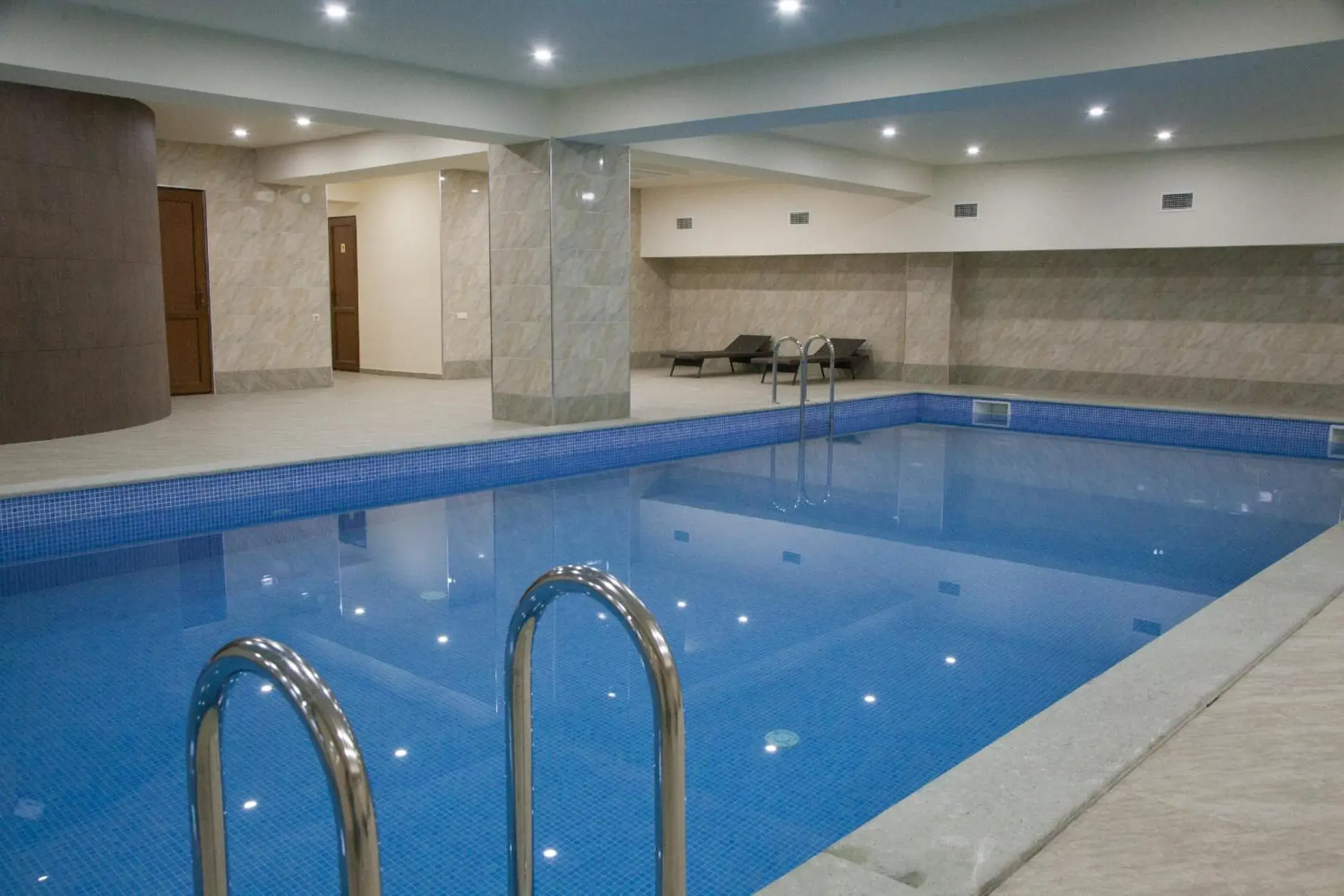 Pool view in Hotel Astoria Tbilisi Pool view in Hotel Astoria Tbilisi