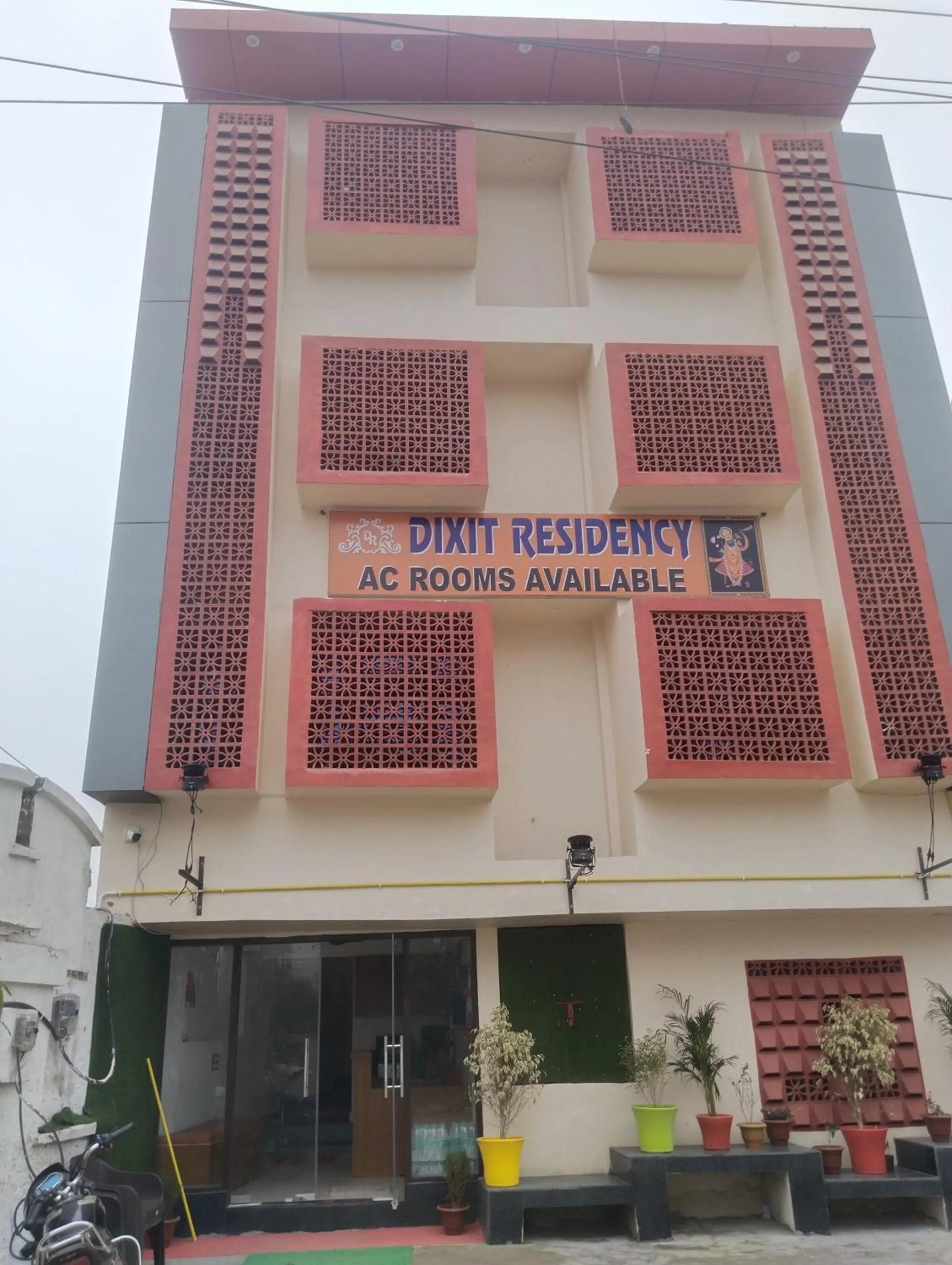 Dixit residency