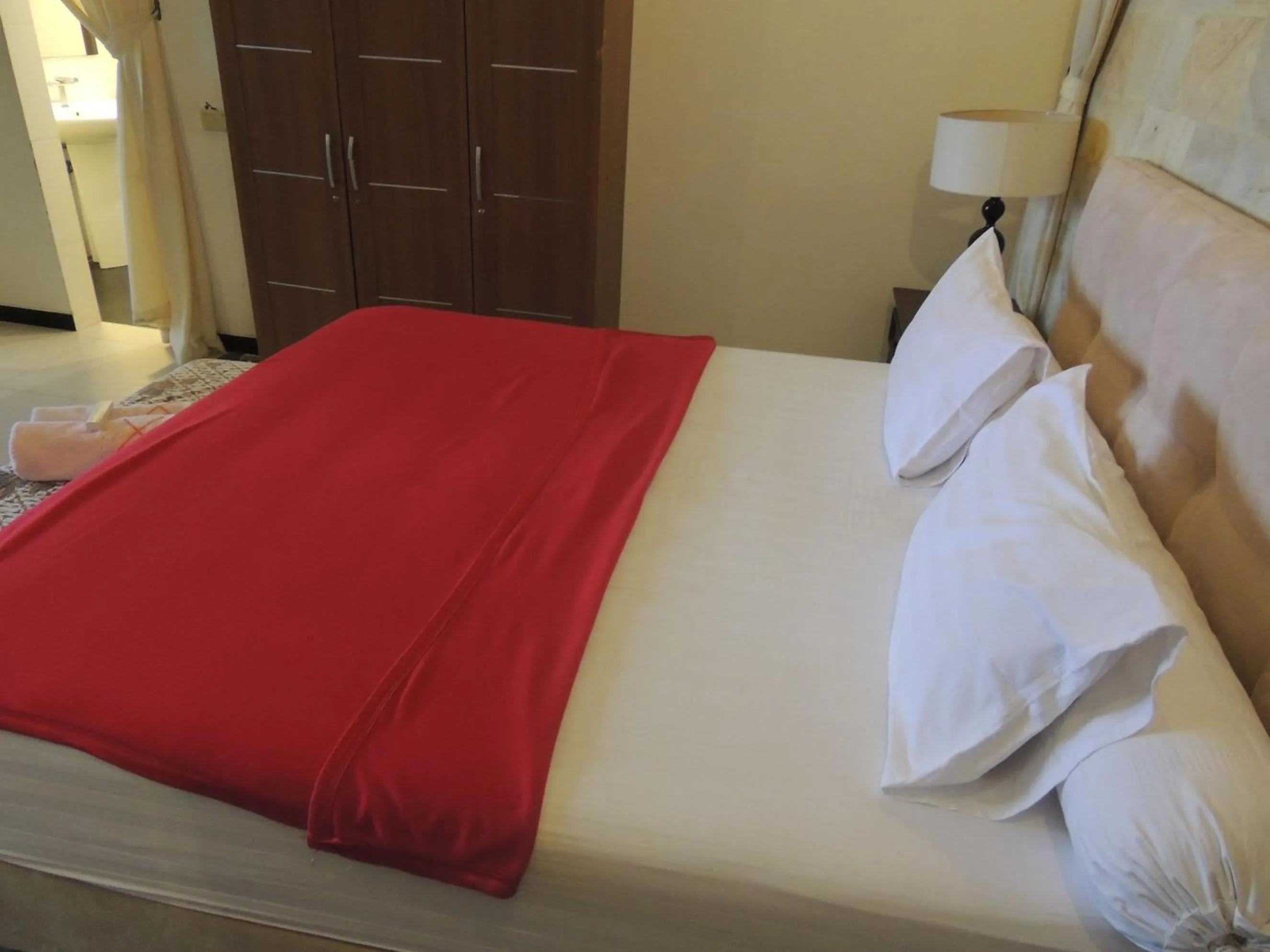 Photo of the whole room, Bed in Oase Van Java