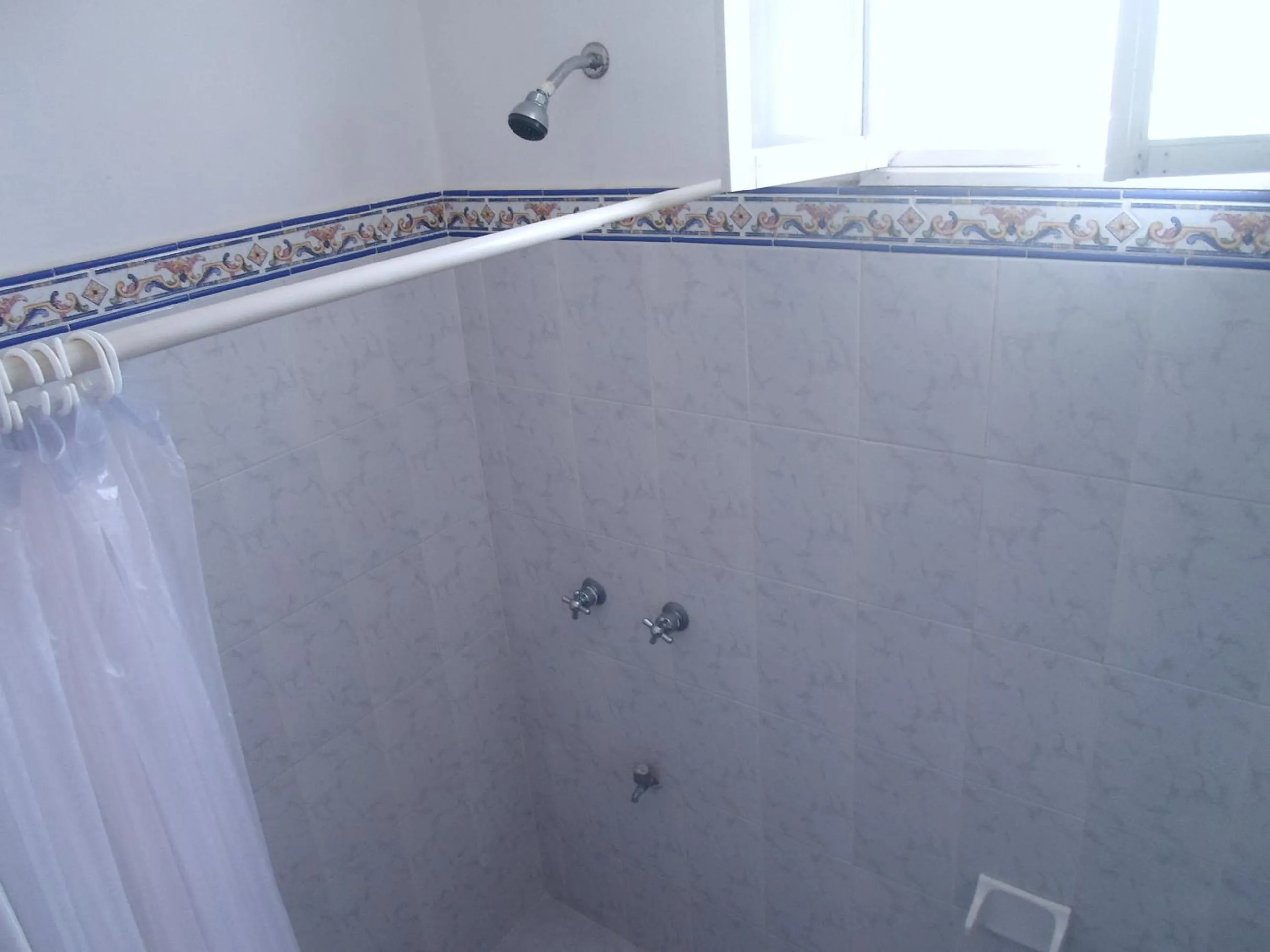 Shower in La Casa del Turix