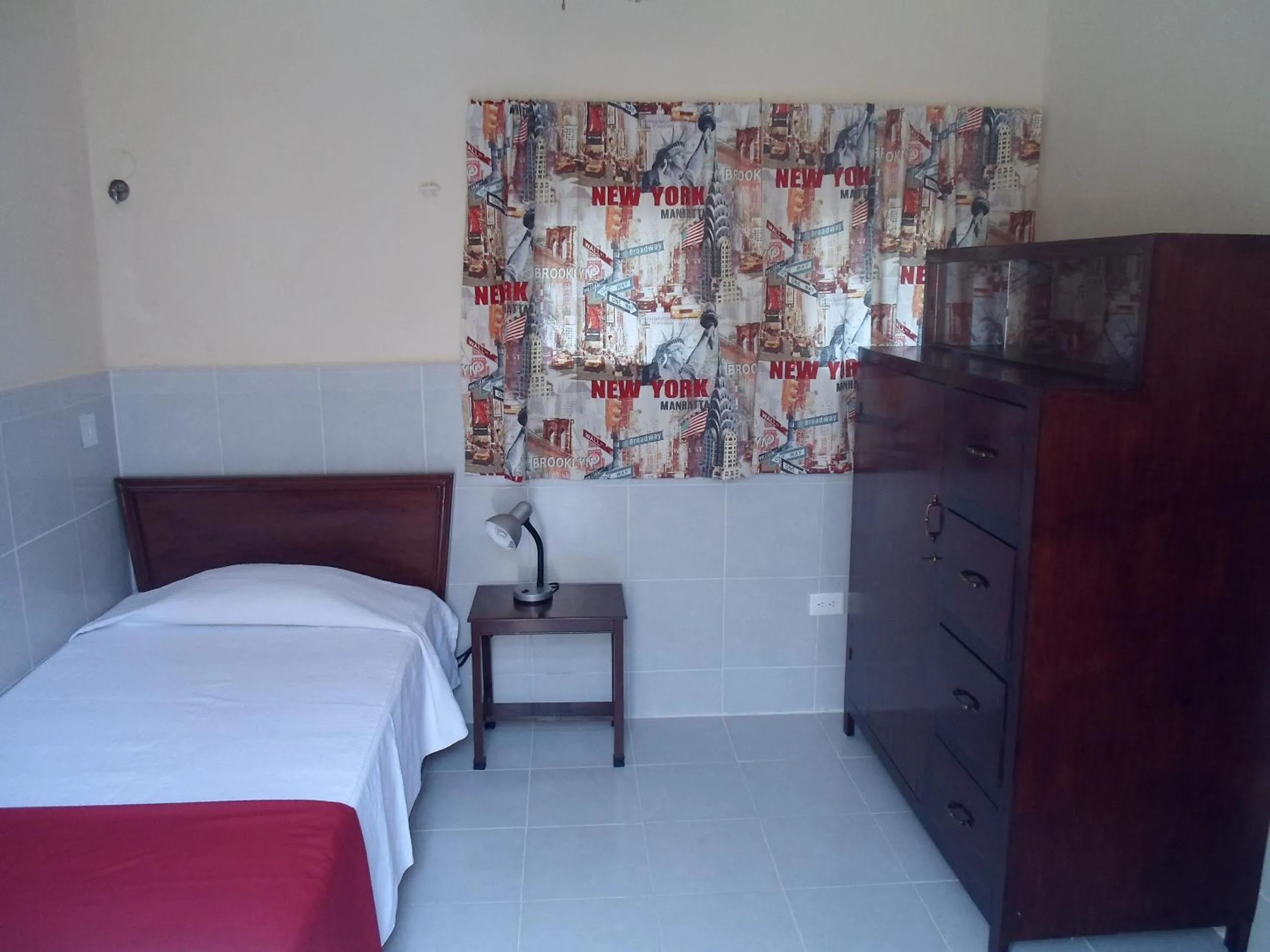 Photo of the whole room, Bed in La Casa del Turix