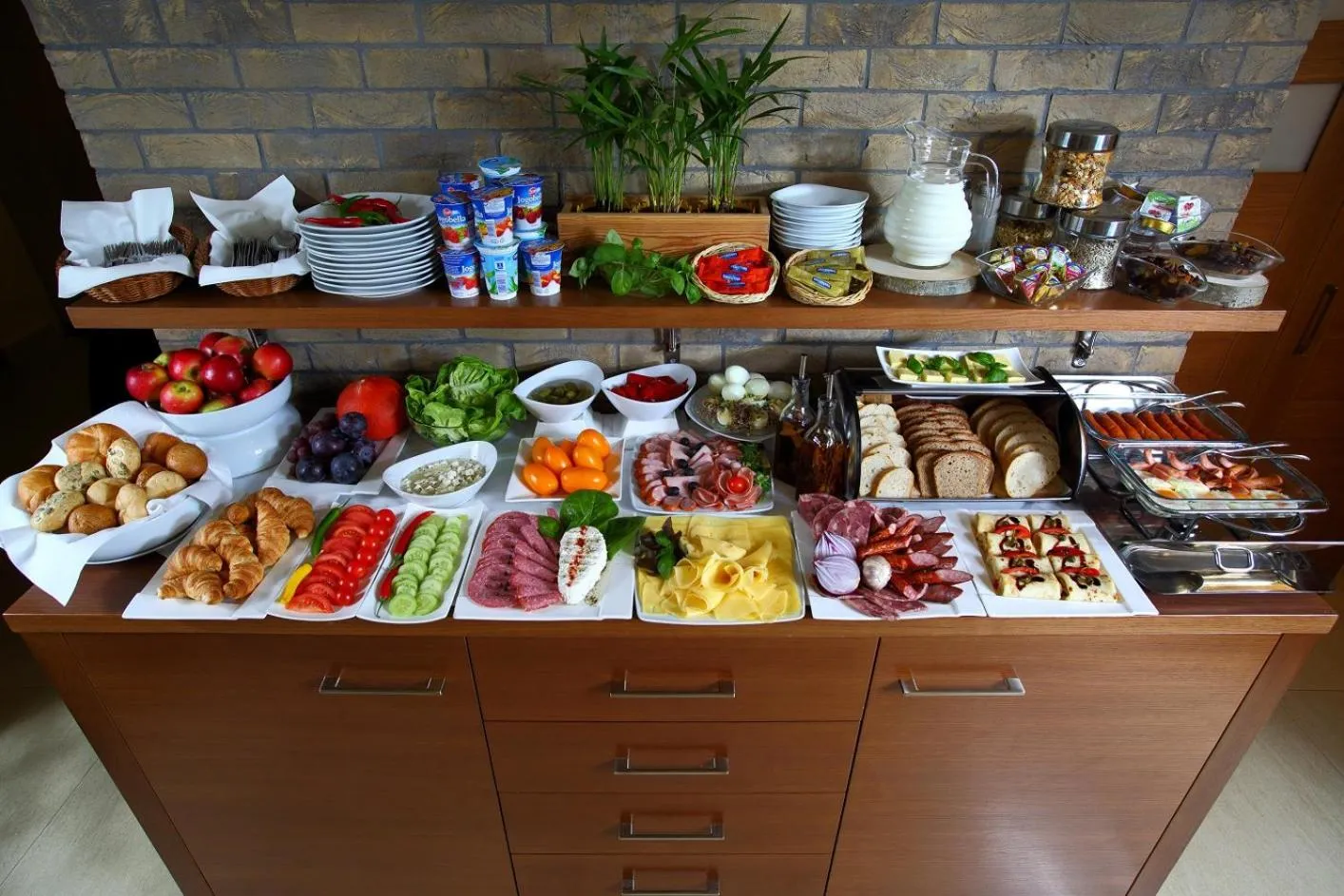 Breakfast in Inter Hotel