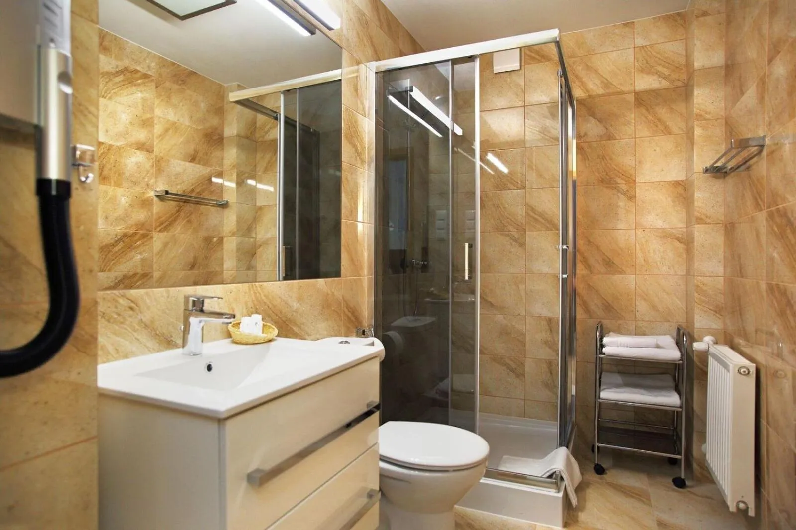 Bathroom in Inter Hotel