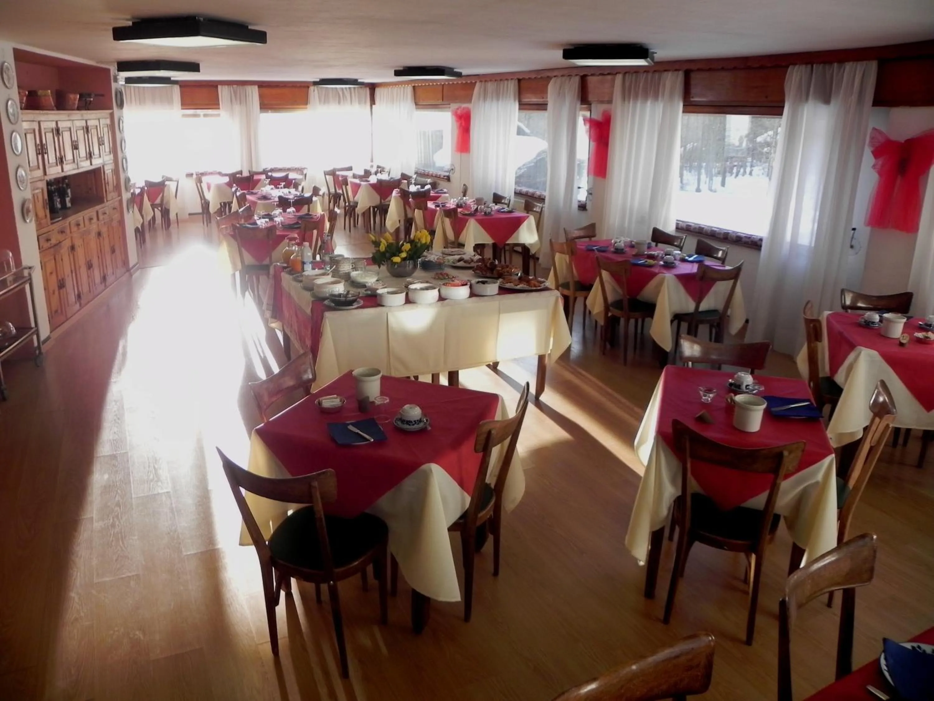 Restaurant/places to eat in Hotel Nuovo Pecetto