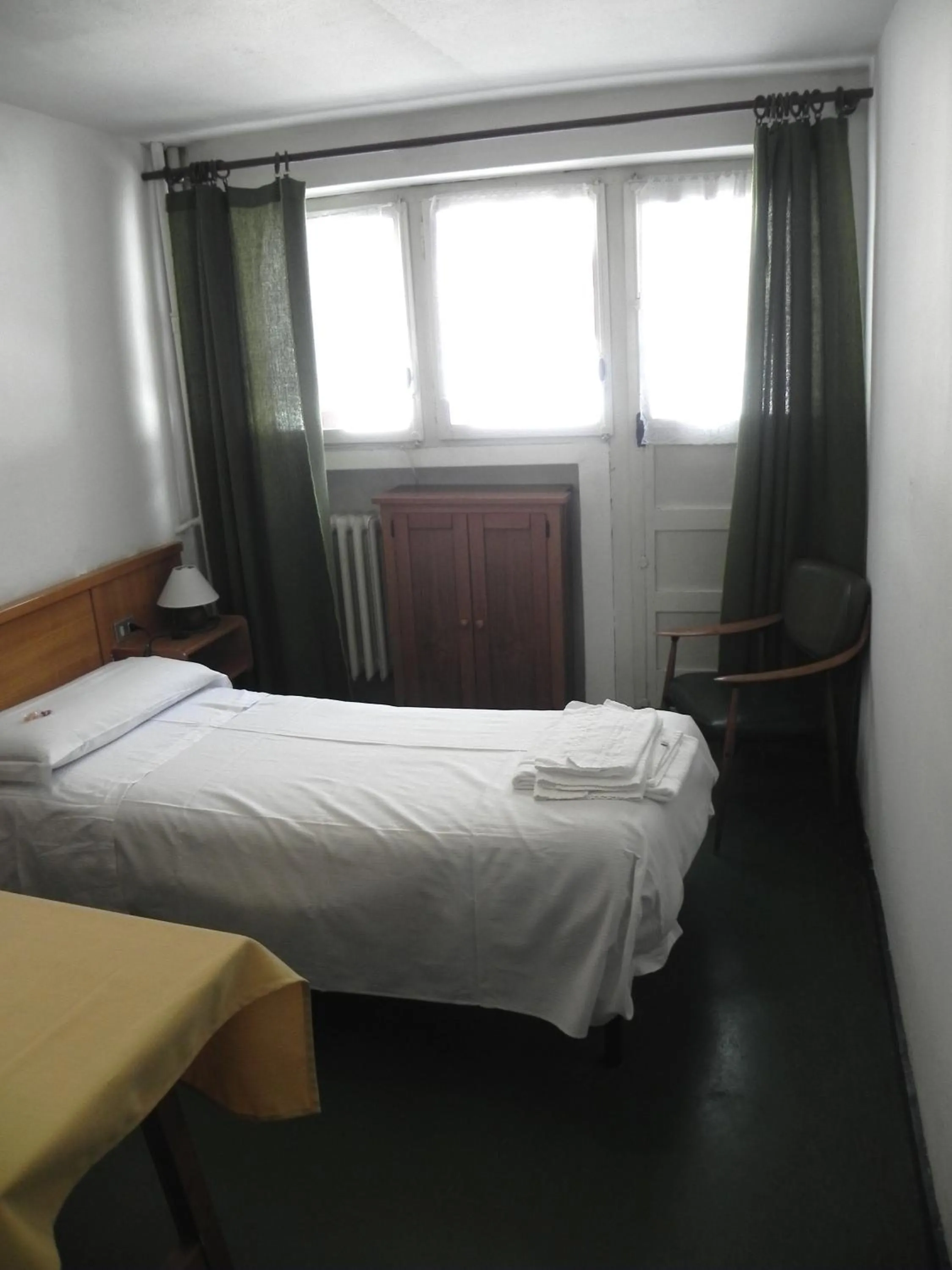 Bed in Hotel Nuovo Pecetto