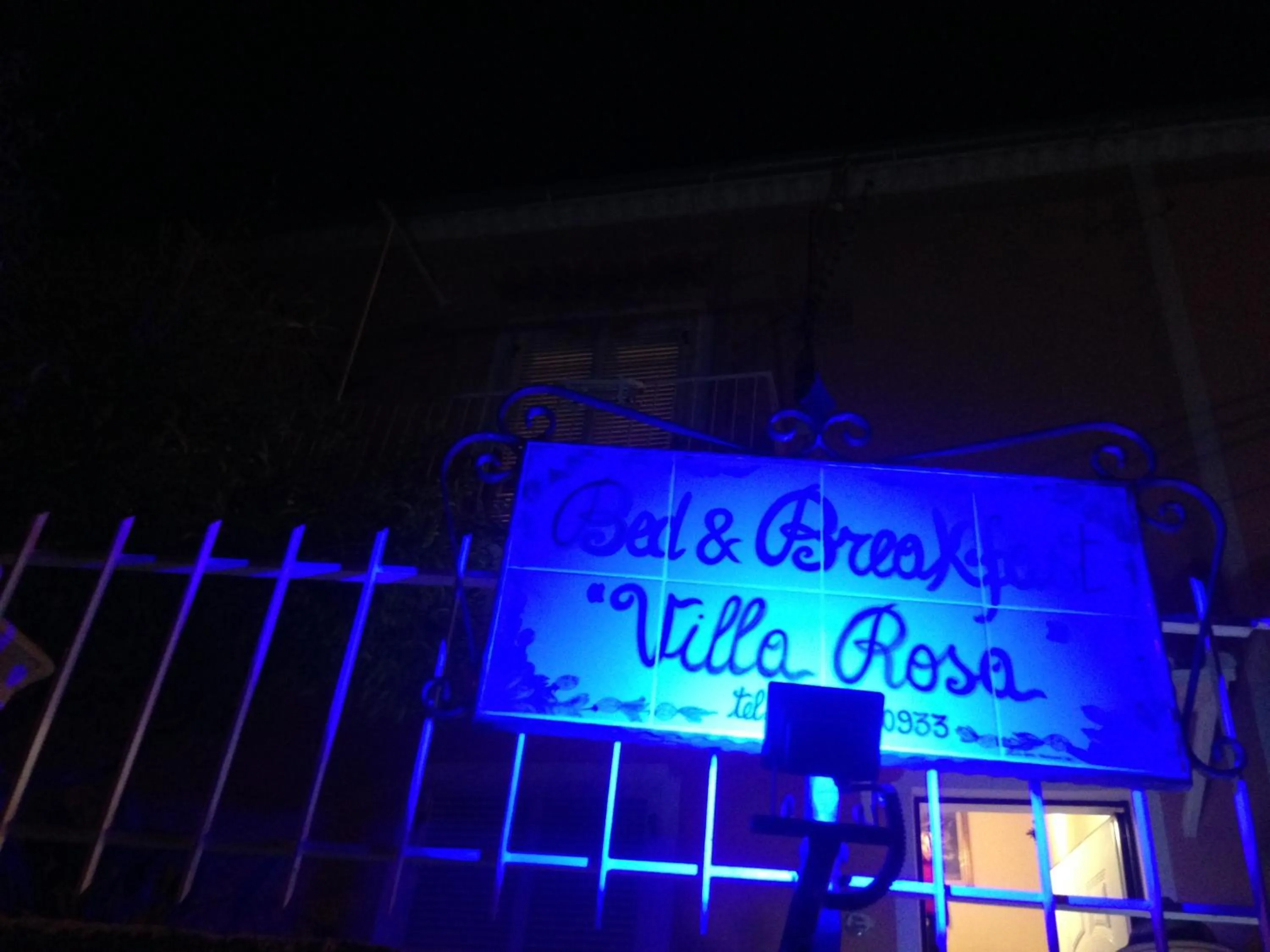 Property logo or sign in B&B Villa Rosa Angrisano