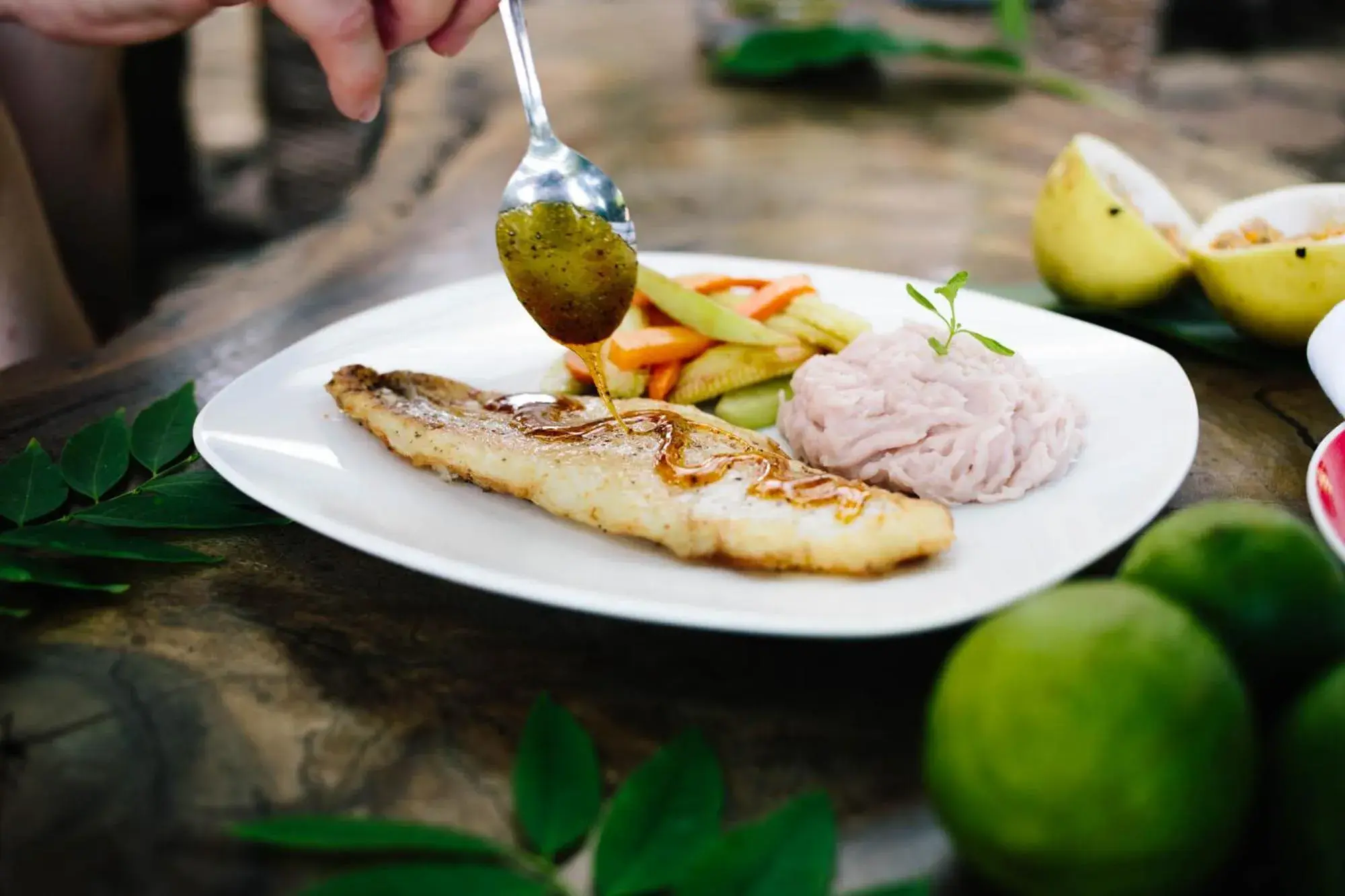 Restaurant/places to eat in Isleta El Espino Ecolodge Restaurant/places to eat in Isleta El Espino Ecolodge