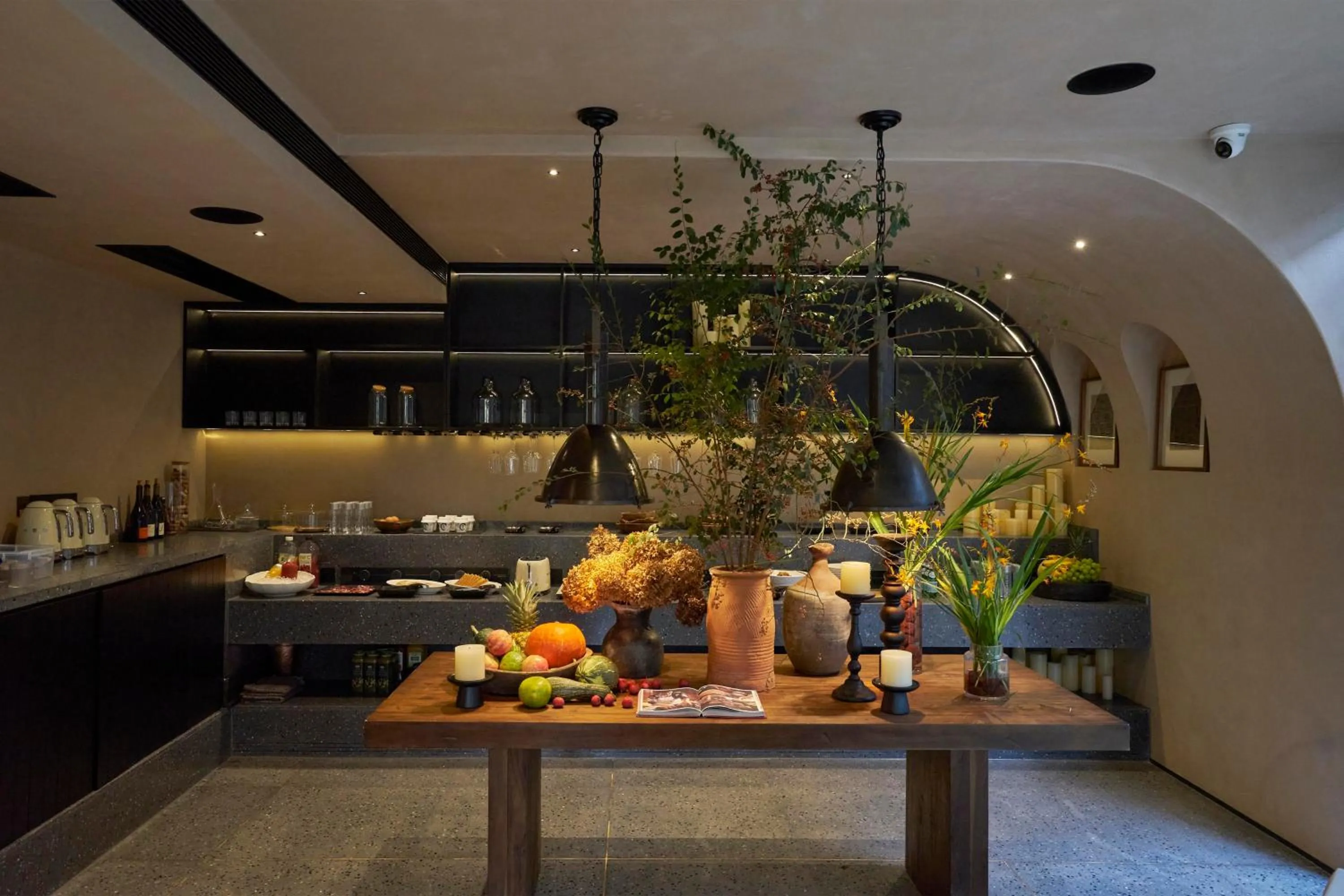 Breakfast in Anji ke gamer wild luxury Resort villa